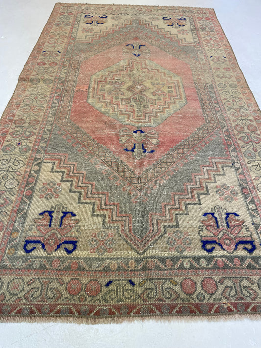 Hand-Knotted Wool Rug Turkish Oushak 3'8" x 6'3"