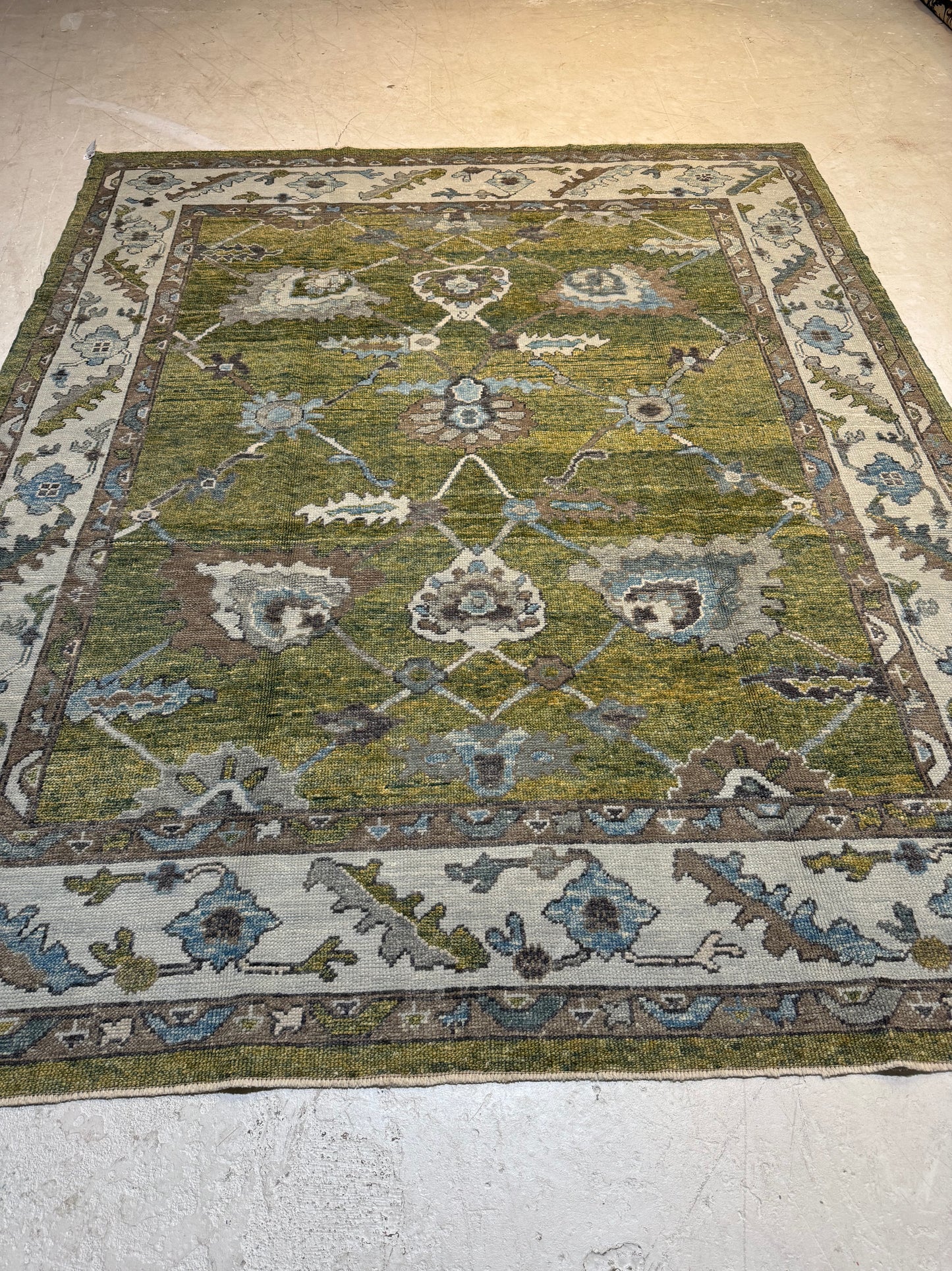 Hand-Knotted Wool Area Rug Turkish Oushak 8'1" x 9'10"