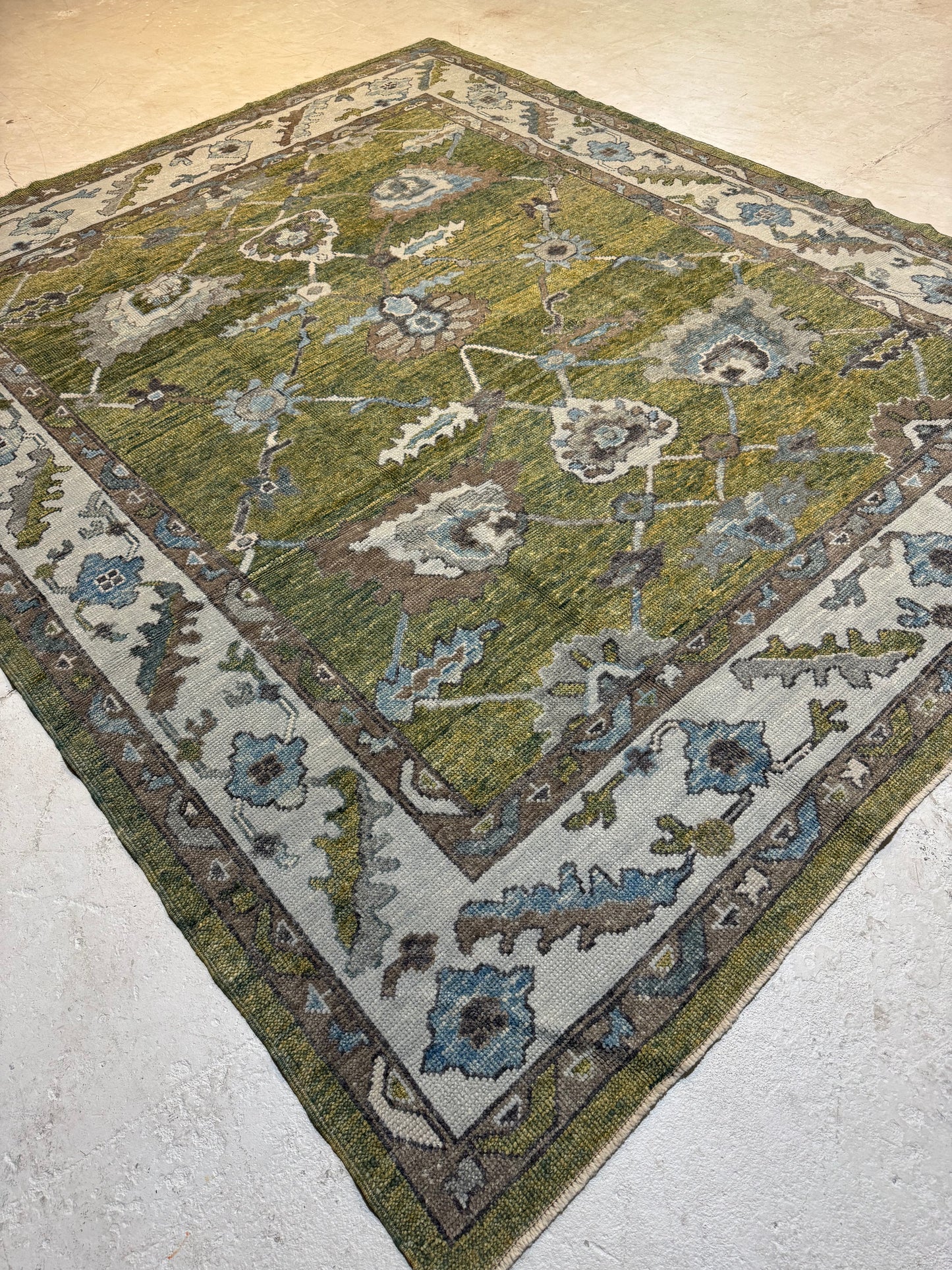 Hand-Knotted Wool Area Rug Turkish Oushak 8'1" x 9'10"