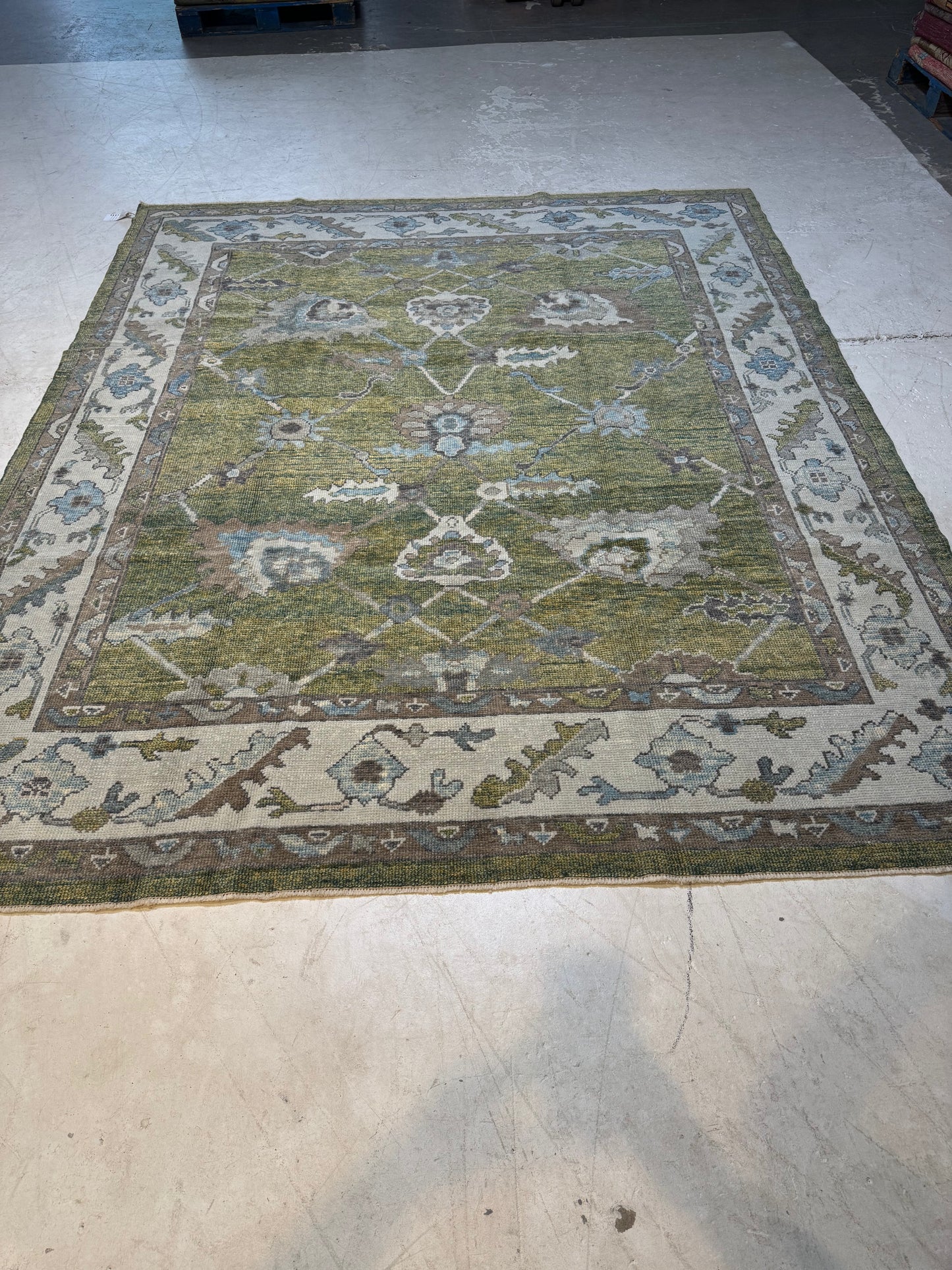 Hand-Knotted Wool Area Rug Turkish Oushak 8'1" x 9'10"