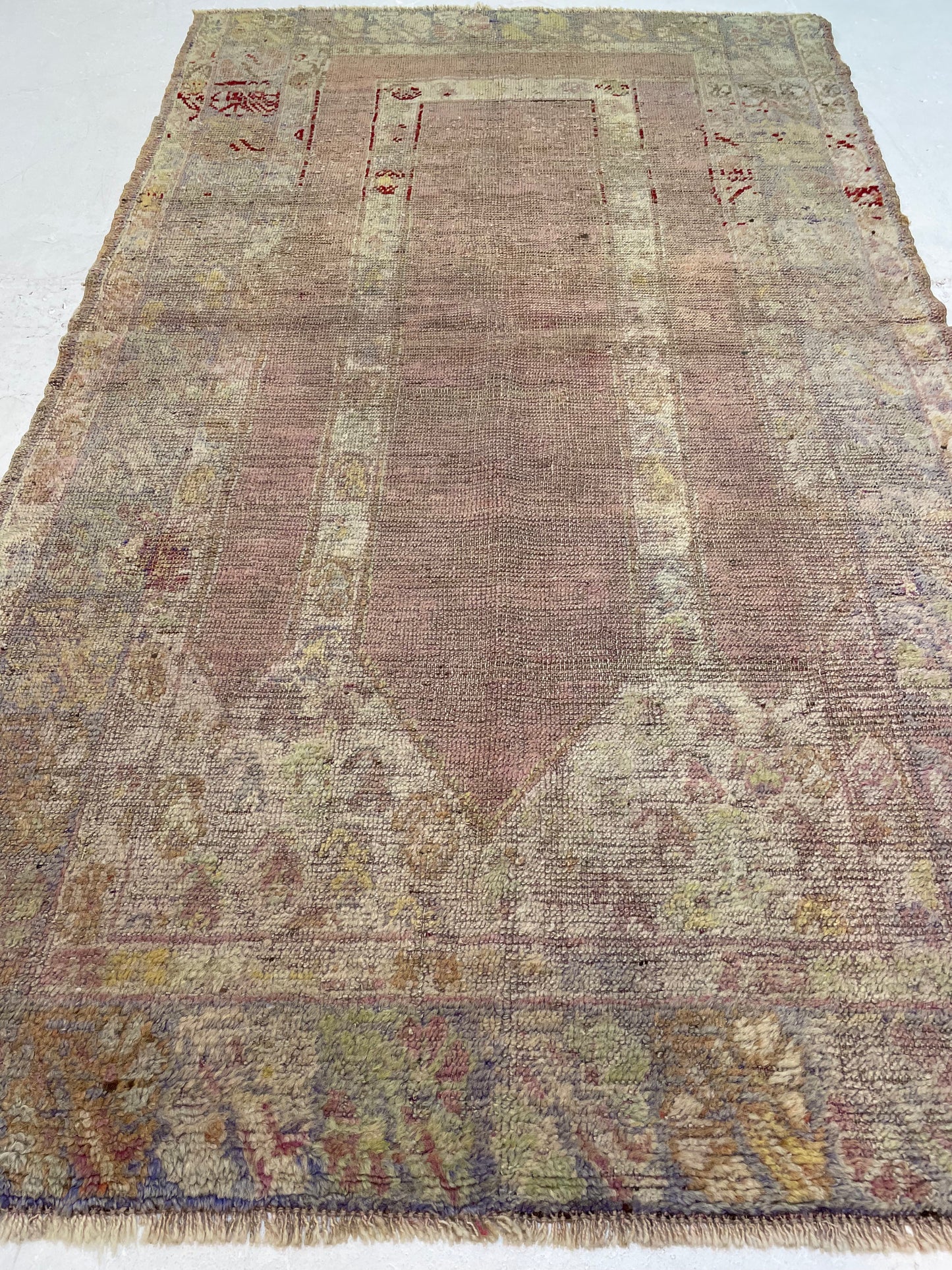 Hand-Knotted Wool Rug Turkish Oushak 3'3" x 5'7"