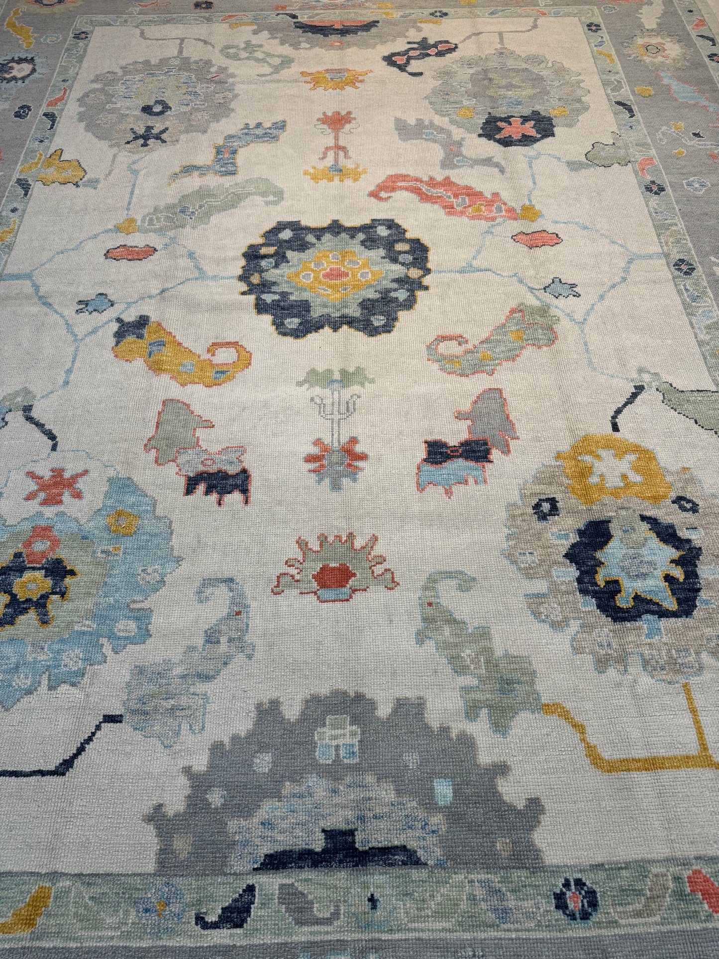 Hand-Knotted Wool Area Rug Turkish Oushak 10'2" x 13'10"