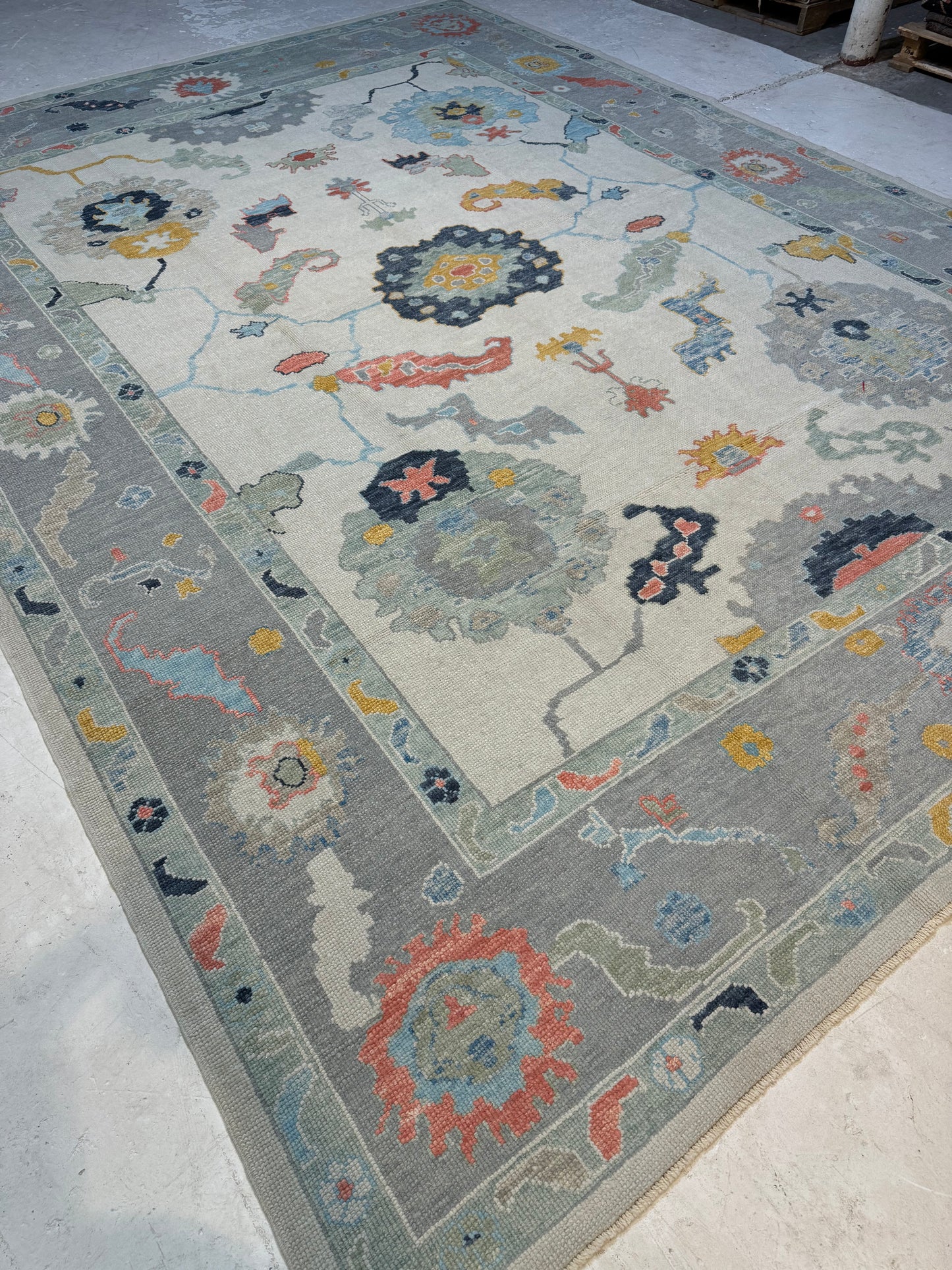Hand-Knotted Wool Area Rug Turkish Oushak 10'2" x 13'10"