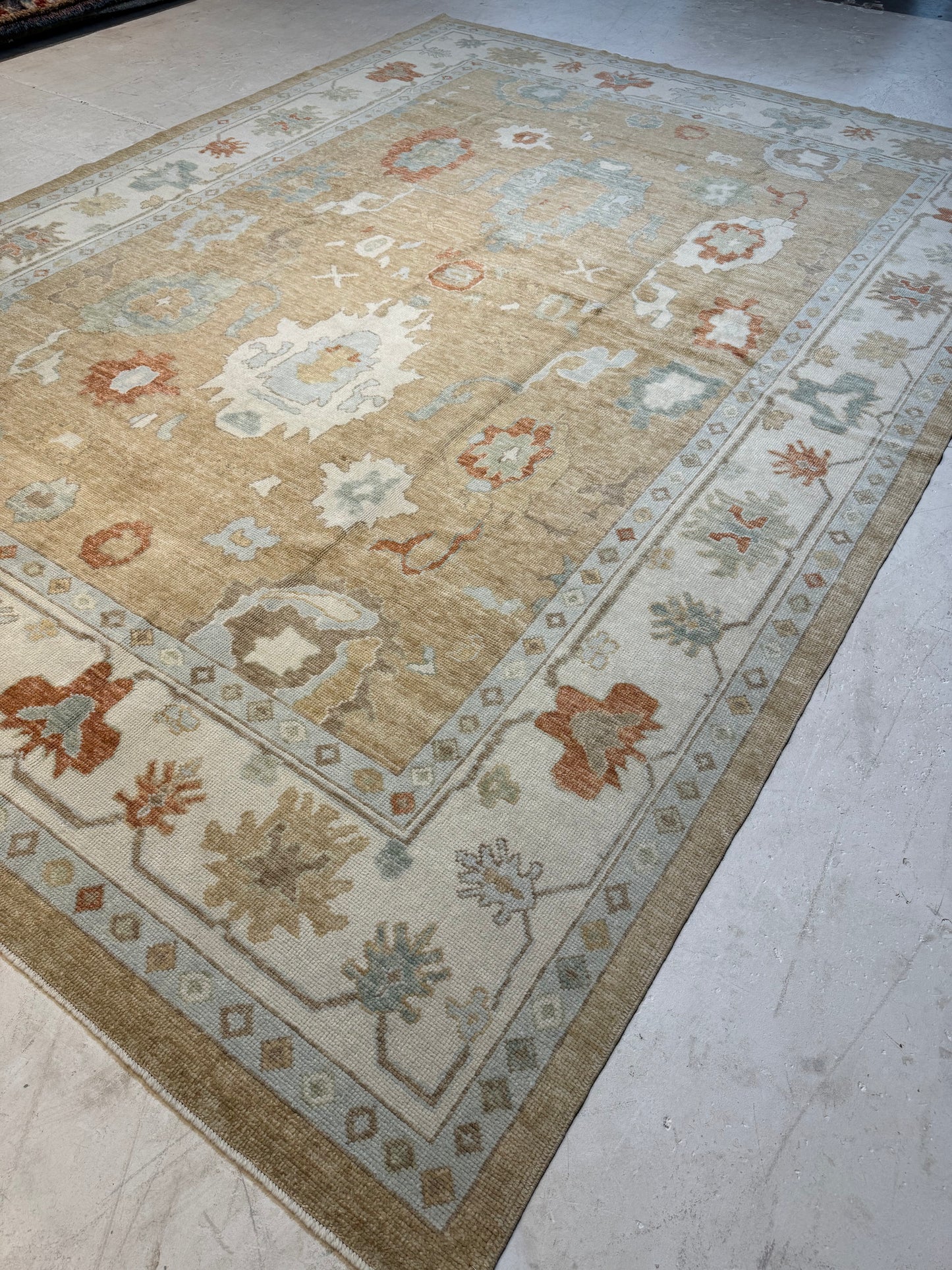 Hand-Knotted Wool Area Rug Turkish Oushak 10'1" x 13'8"
