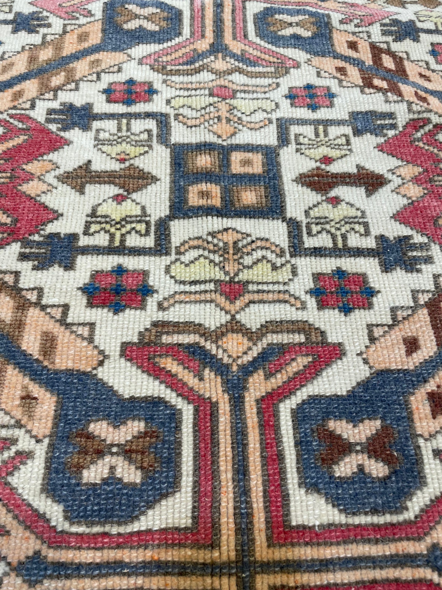 Hand-Knotted Wool Rug Turkish Oushak 3'4" x 5'10"