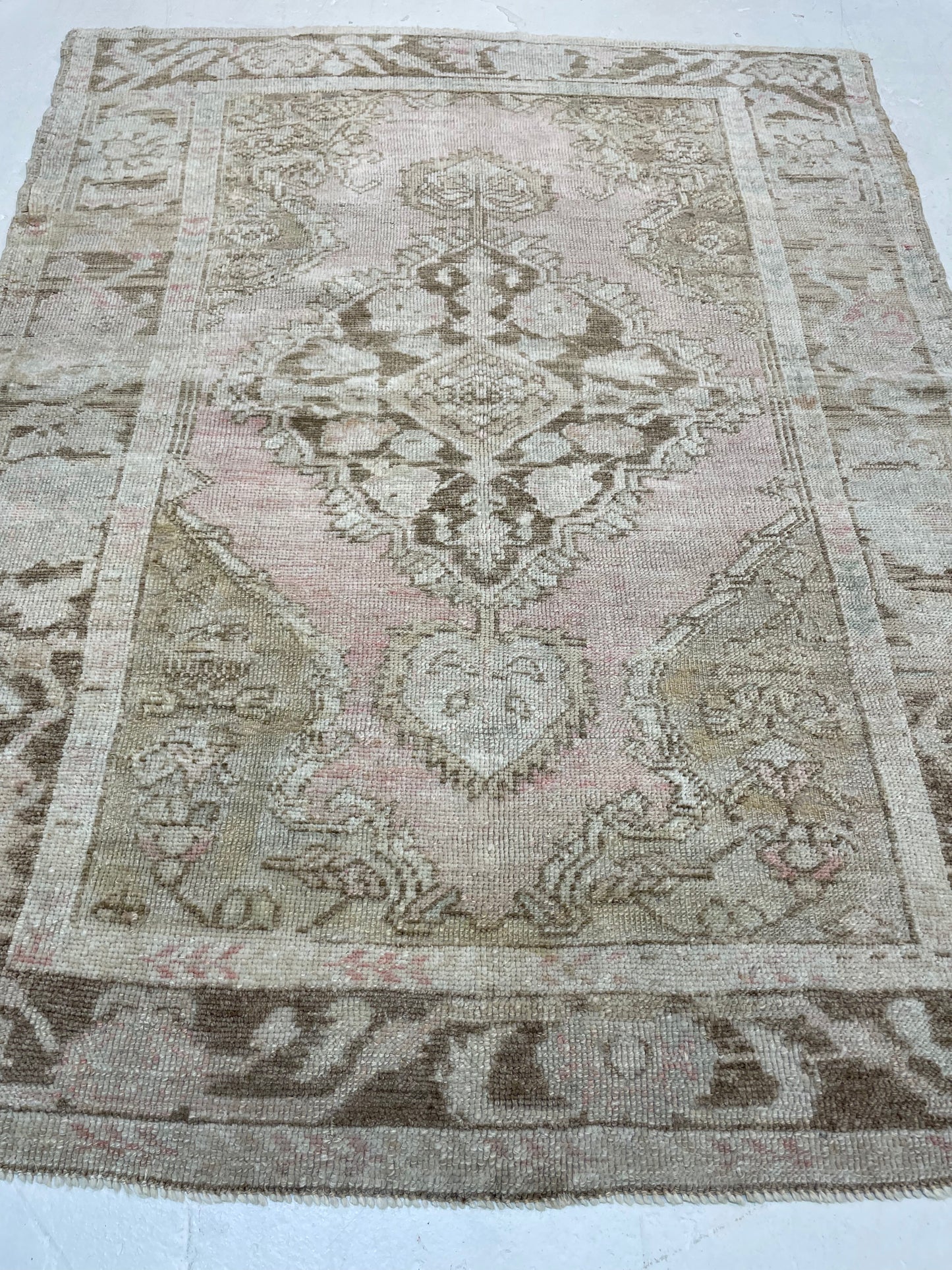 Hand-Knotted Wool Rug Turkish Oushak 3'3" x 4'1"