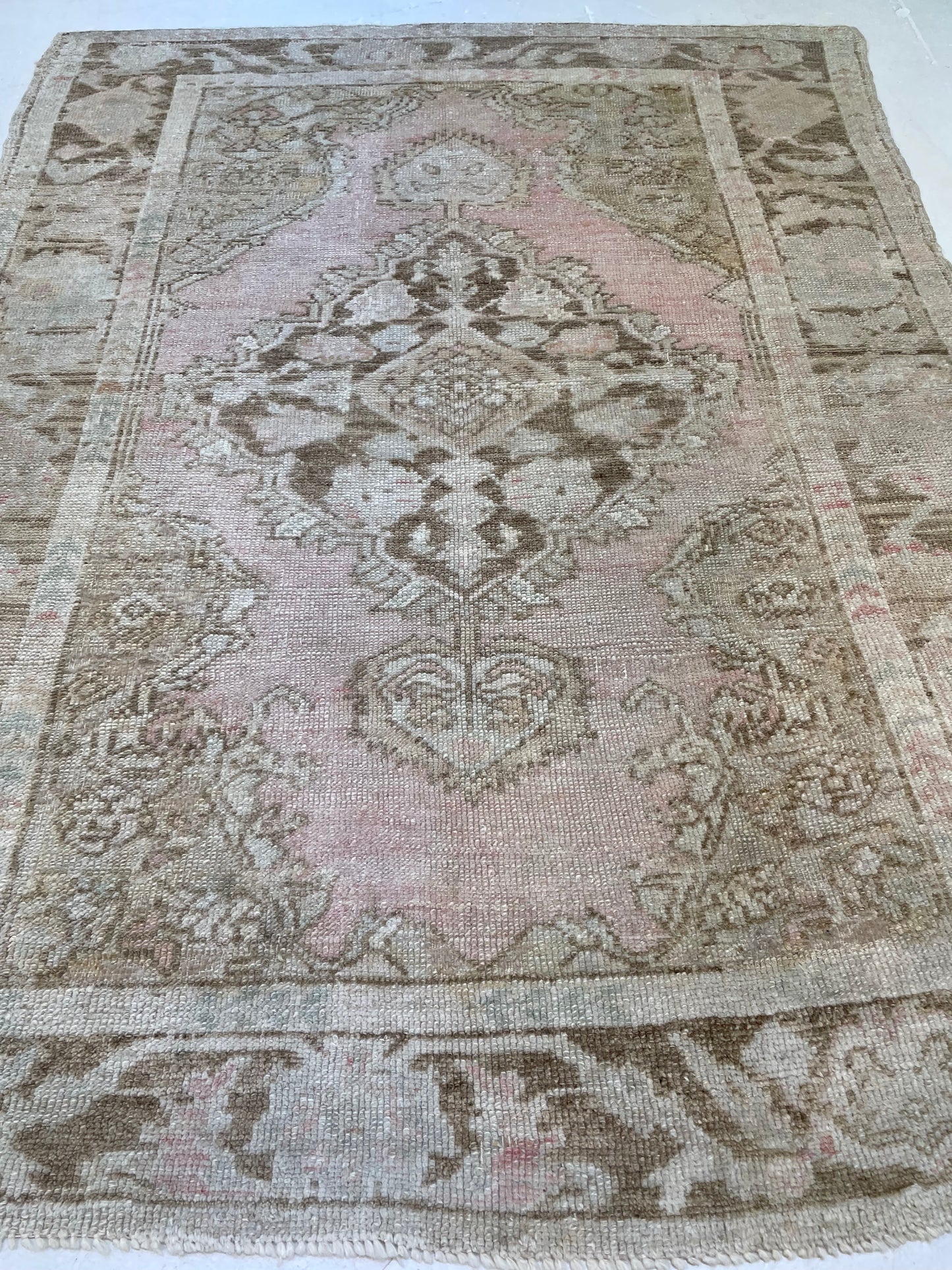 Hand-Knotted Wool Rug Turkish Oushak 3'3" x 4'1"