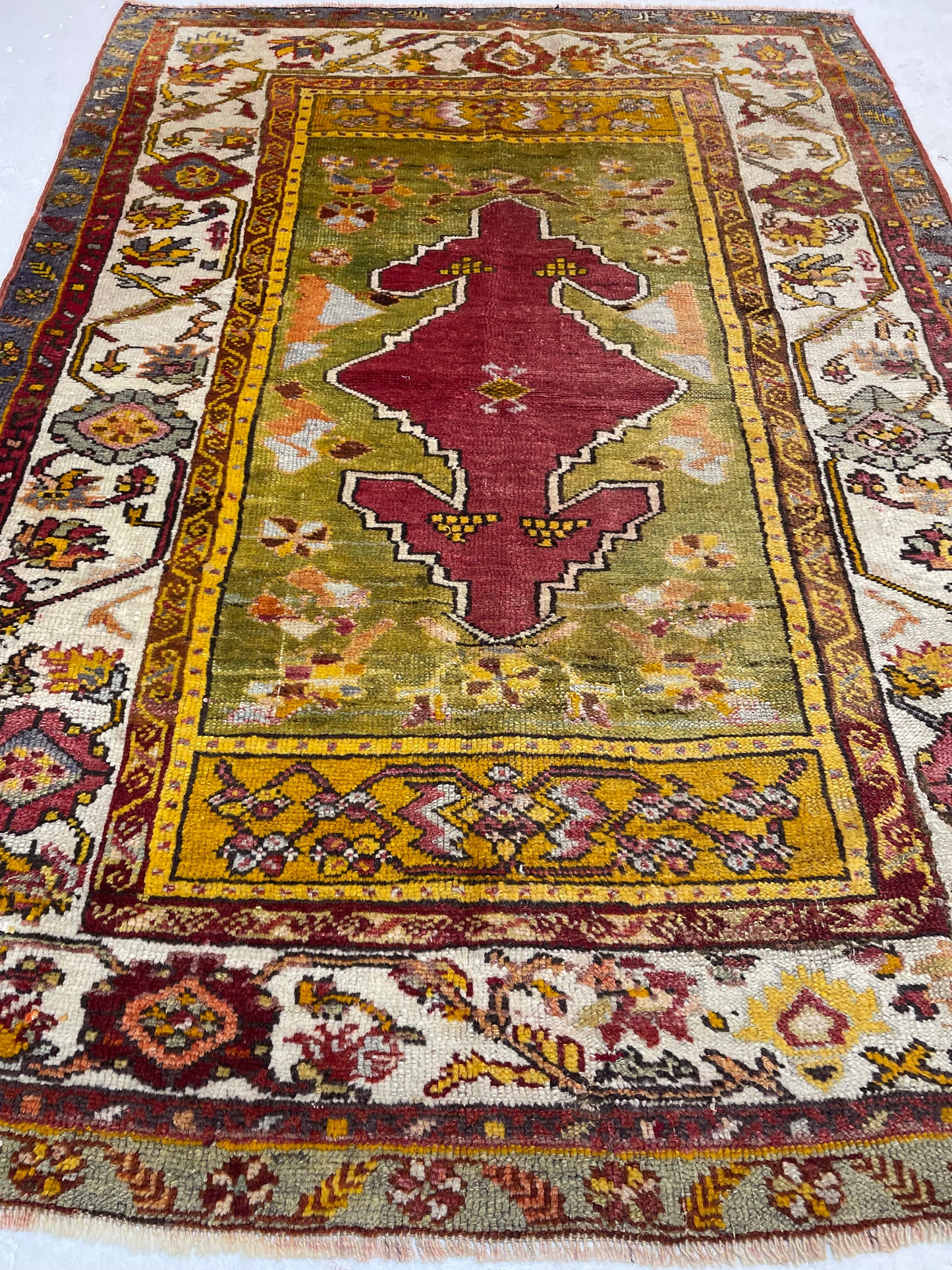 Hand-Knotted Wool Rug Turkish Oushak 3'1" x 4'4"