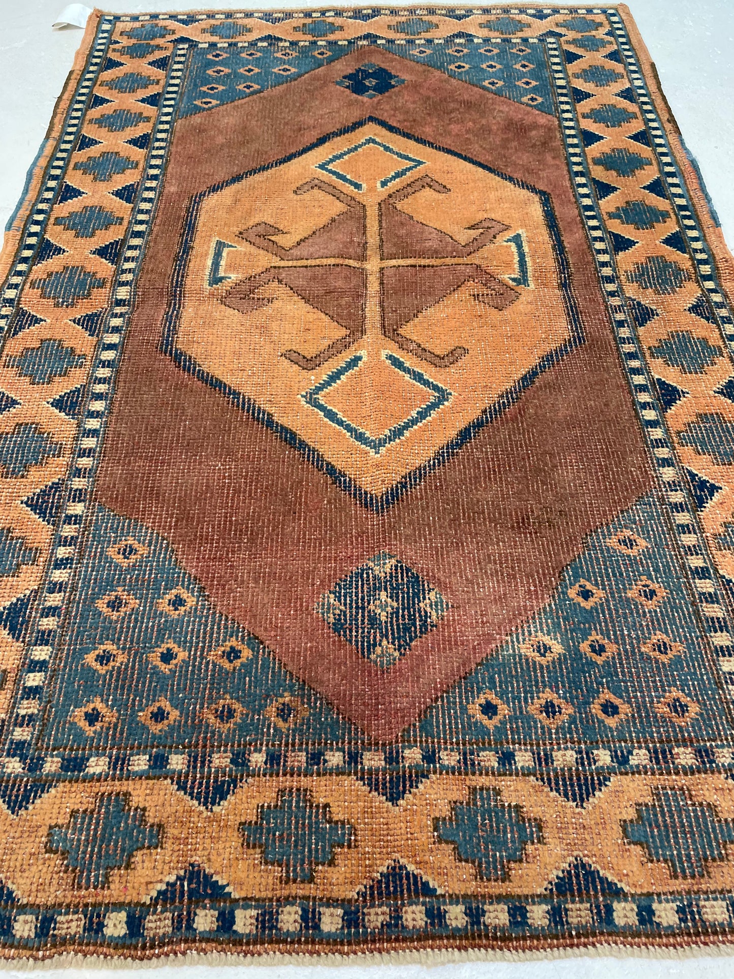 Hand-Knotted Wool Rug Turkish Oushak 2'10" x 4'6"