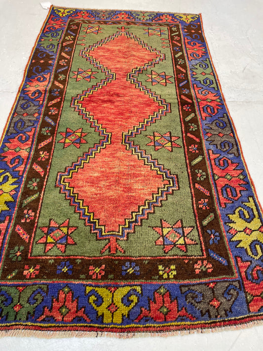 Hand-Knotted Wool Rug Turkish Oushak 2'7" x 4'11"