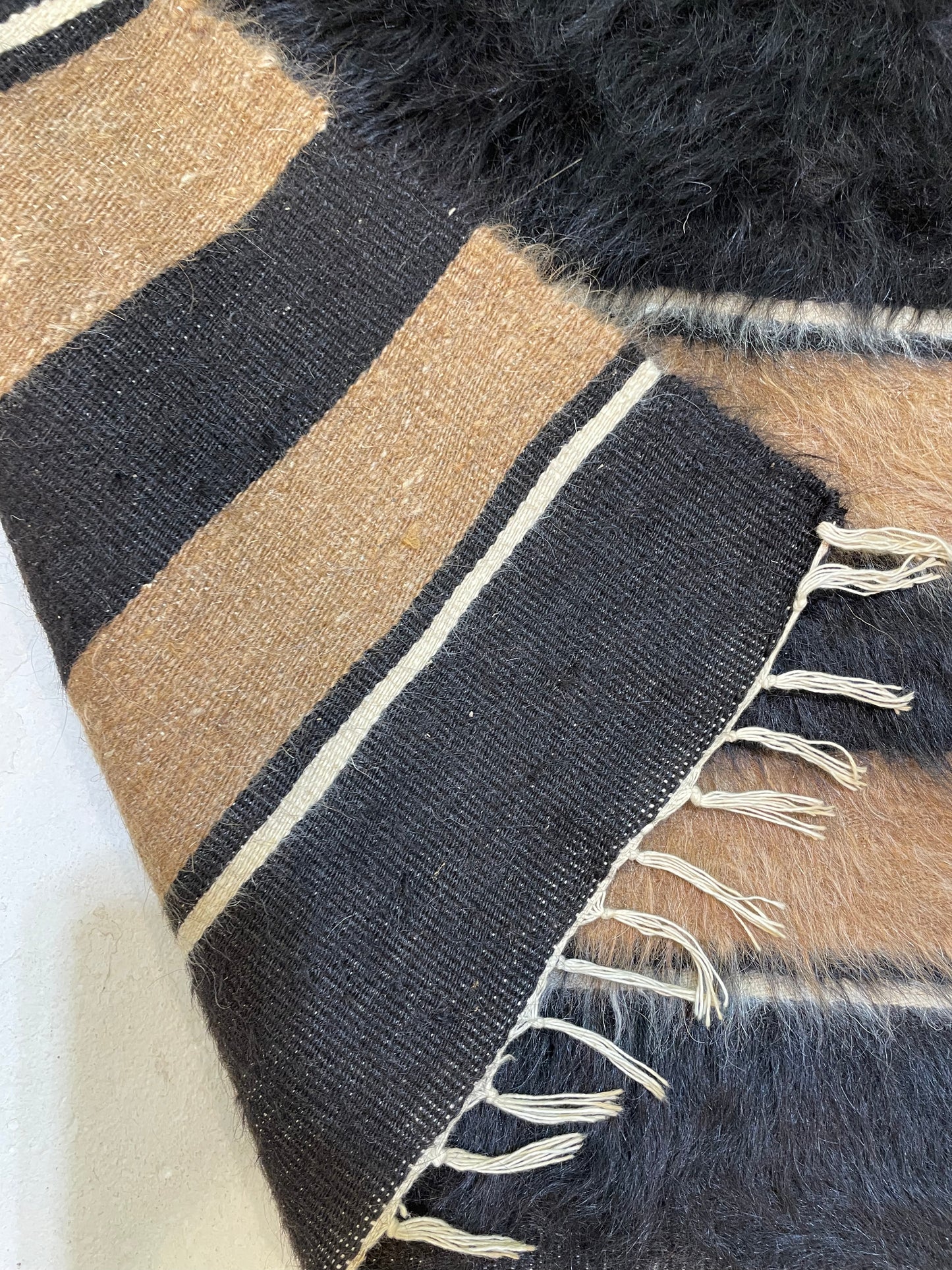 Hand-Knotted Wool Rug Turkish Tulu 2'8" x 4'2"