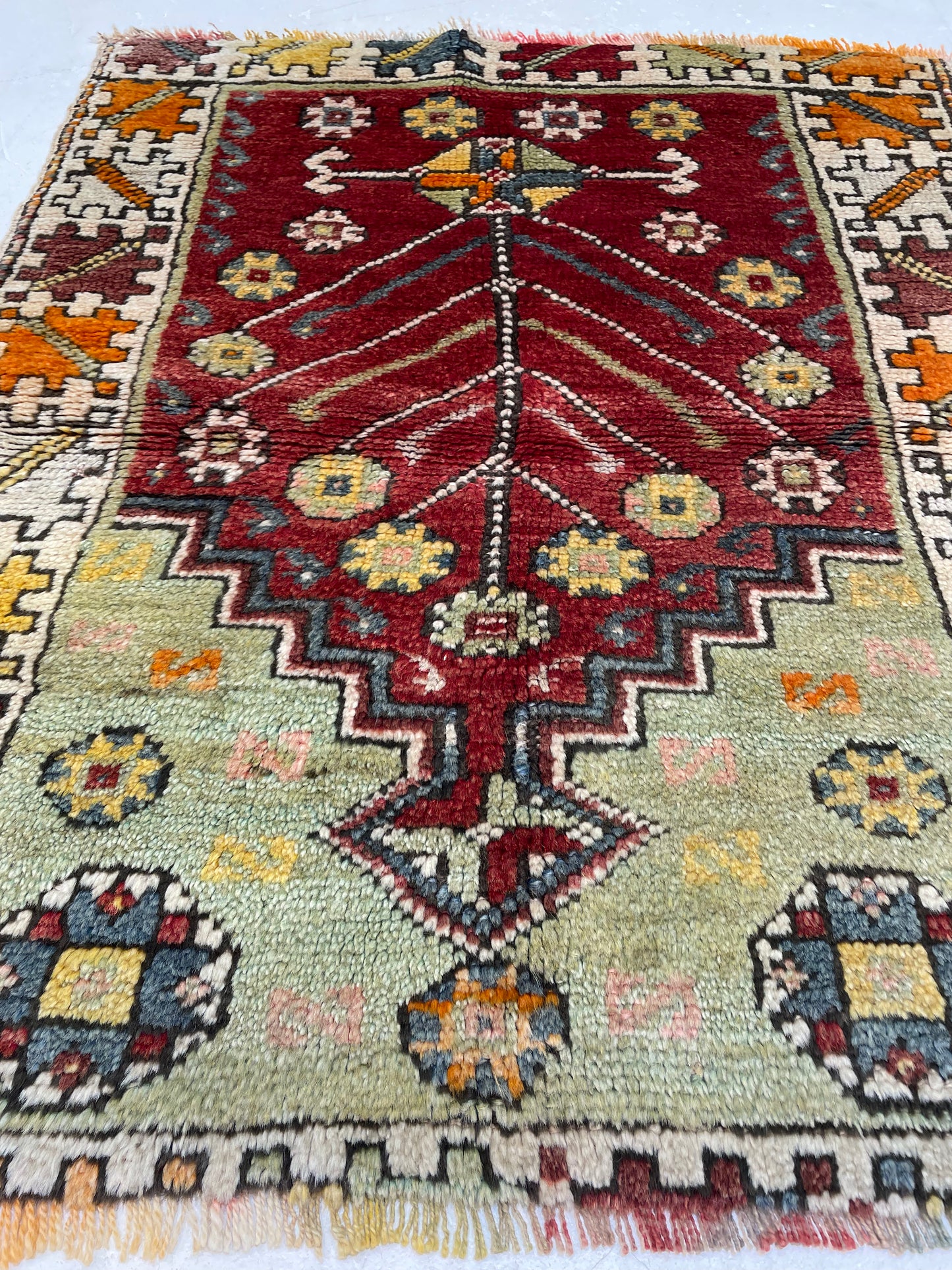 Hand-Knotted Wool Rug Turkish Oushak 2'10" x 3'8"