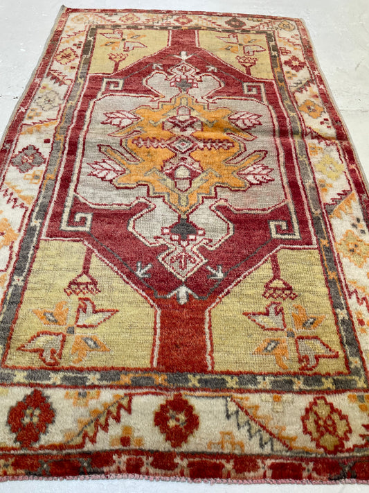 Hand-Knotted Wool Rug Turkish Oushak 2'8" x 4'4"