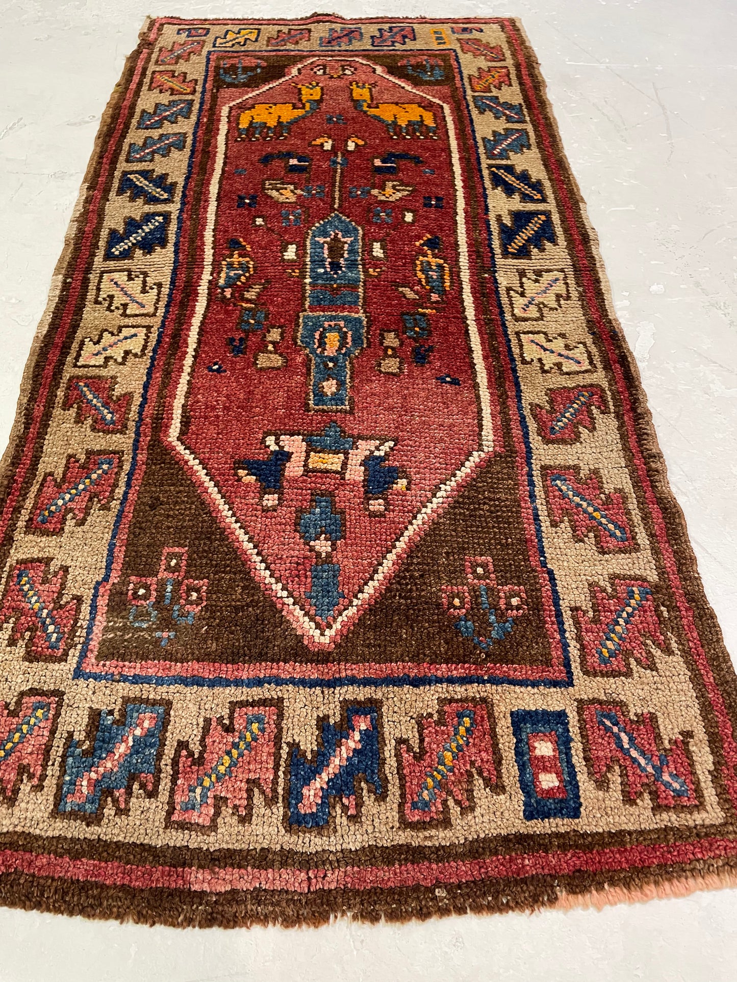 Hand-Knotted Wool Rug Turkish Oushak 2'5" x 5'1"