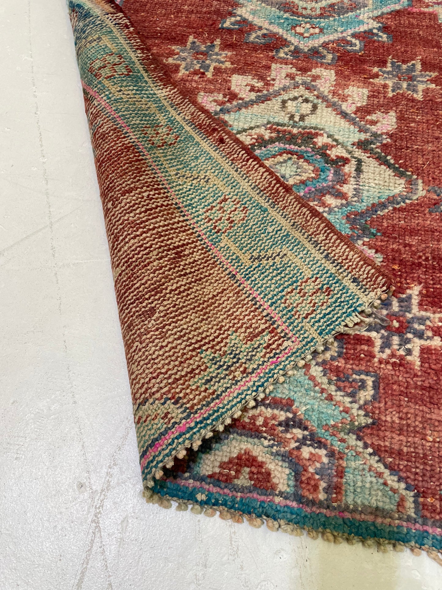 Hand-Knotted Wool Rug Turkish Oushak 2'8" x 3'8"