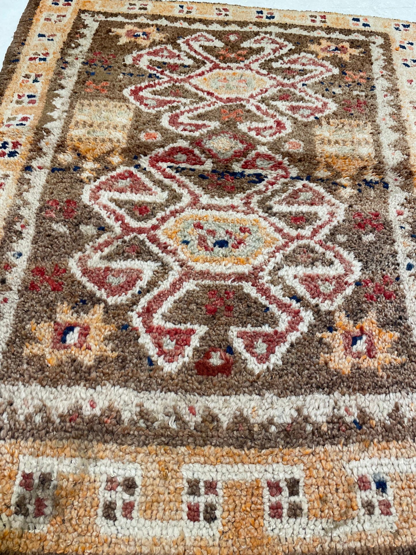 Hand-Knotted Wool Rug Turkish Oushak 2'6" x 3'3"