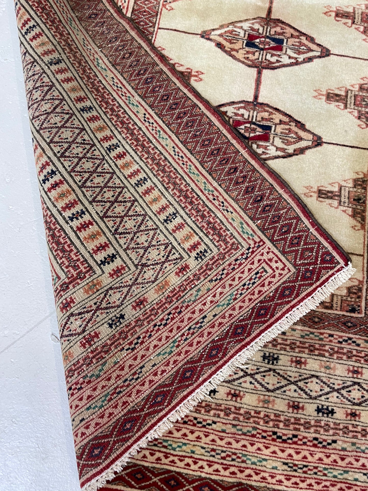 Hand-Knotted Wool Rug Turkish Oushak 3'3" x 4'3"