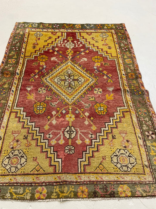 Hand-Knotted Wool Rug Turkish Oushak 3'2" x 4'4"