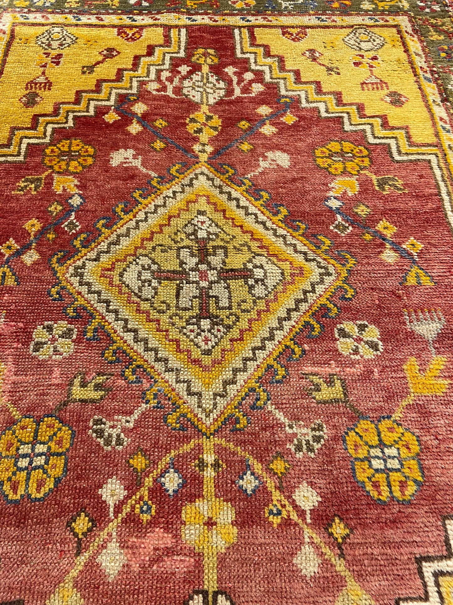 Hand-Knotted Wool Rug Turkish Oushak 3'2" x 4'4"