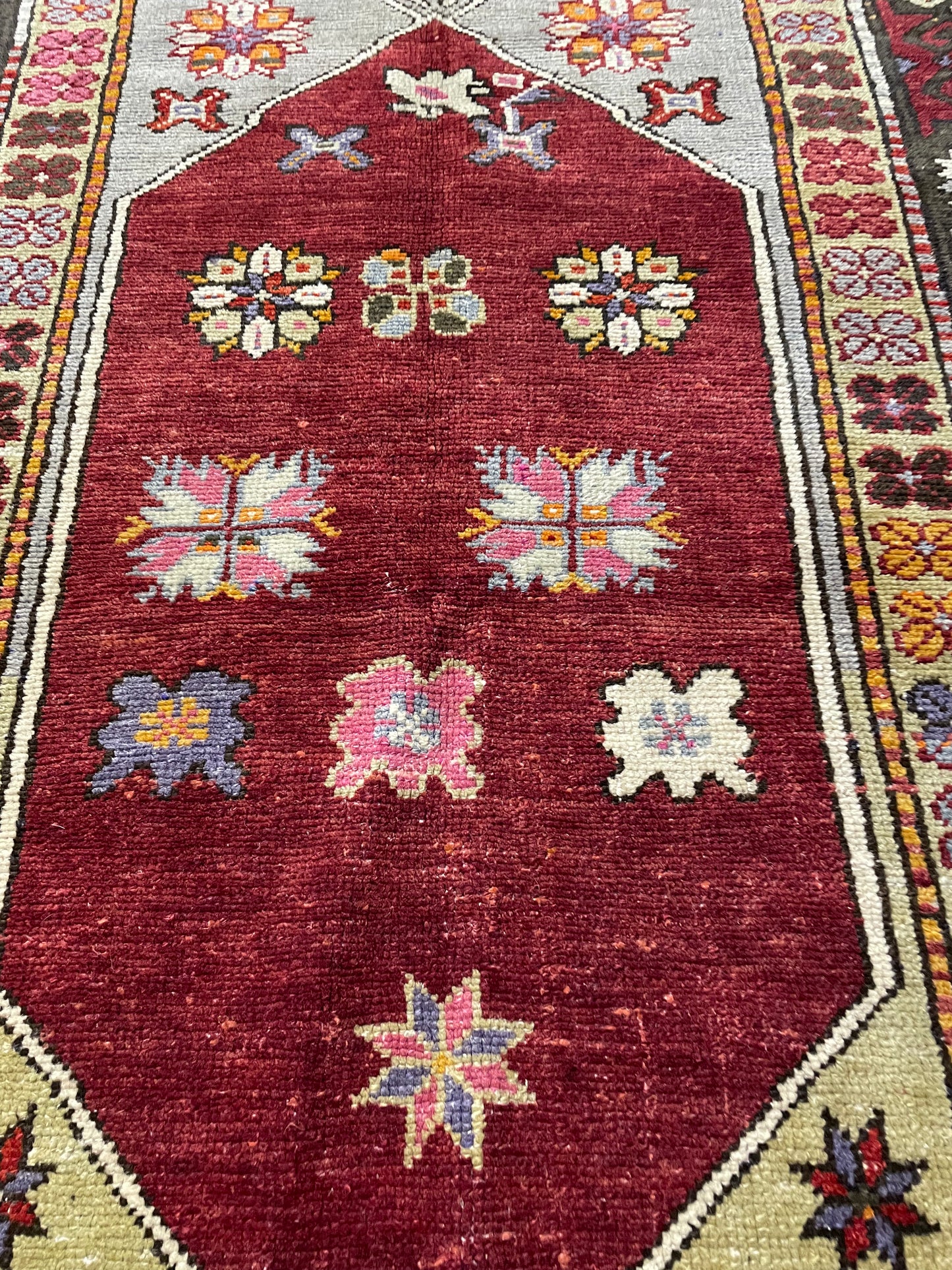 Hand-Knotted Wool Rug Turkish Oushak 3'2" x 4'11"