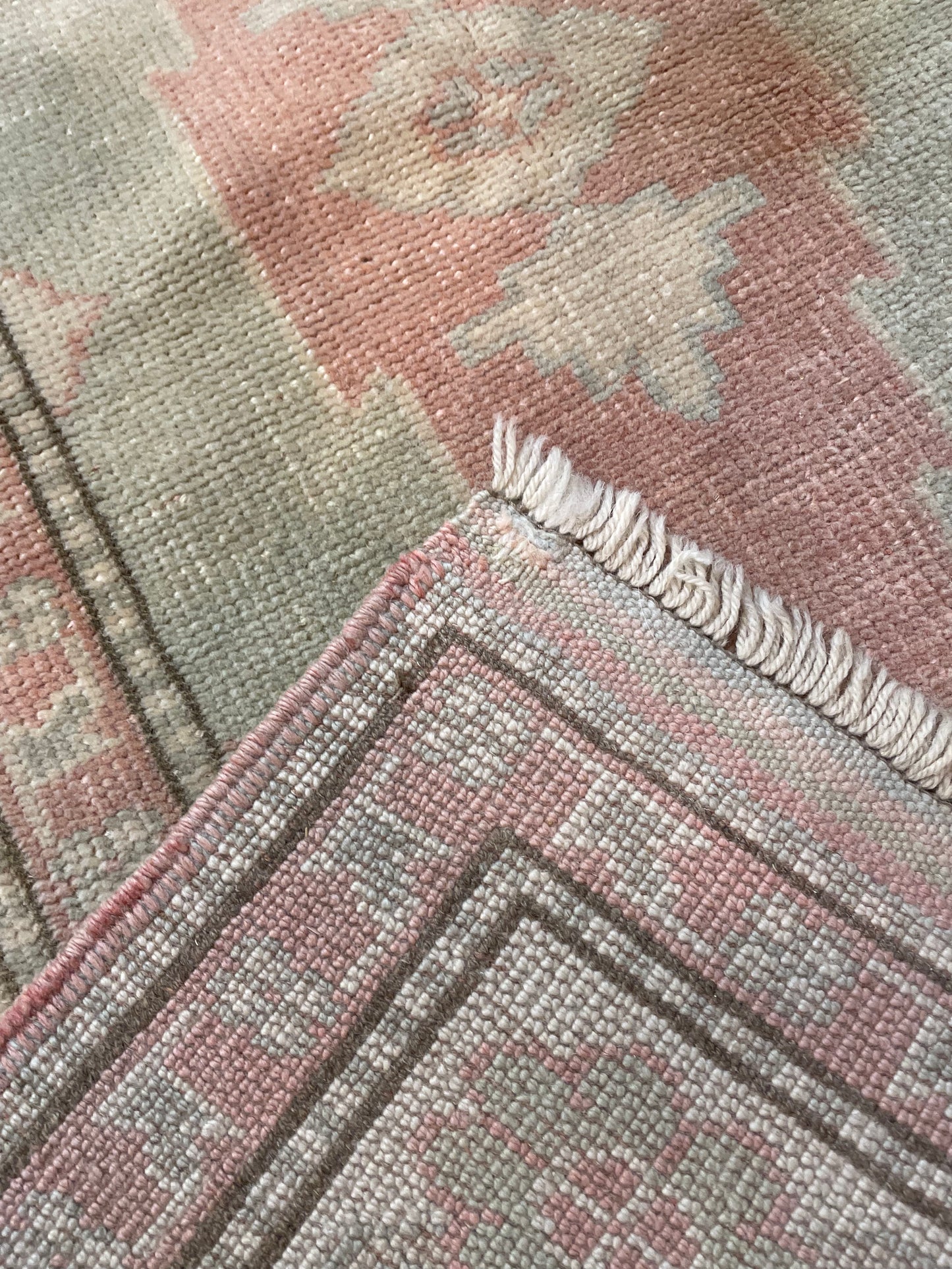 Hand-Knotted Wool Rug Turkish Oushak 2'10" x 4'2"