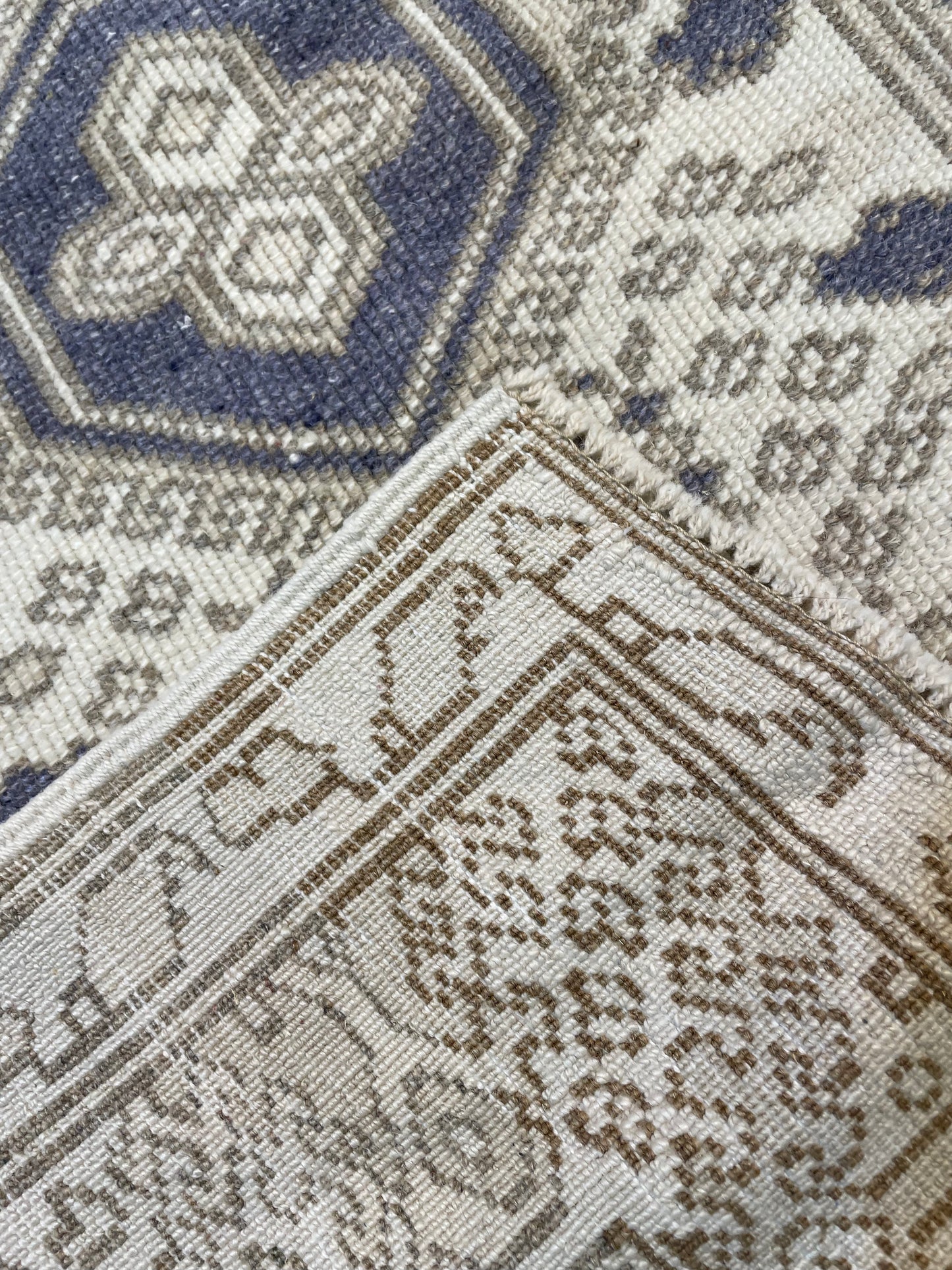 Hand-Knotted Wool Rug Turkish Oushak 2'7" x 4'4"