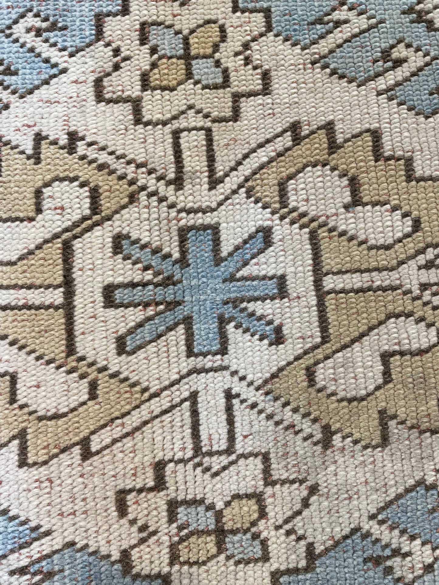 Hand-Knotted Wool Rug Turkish Oushak 2'7" x 3'9"