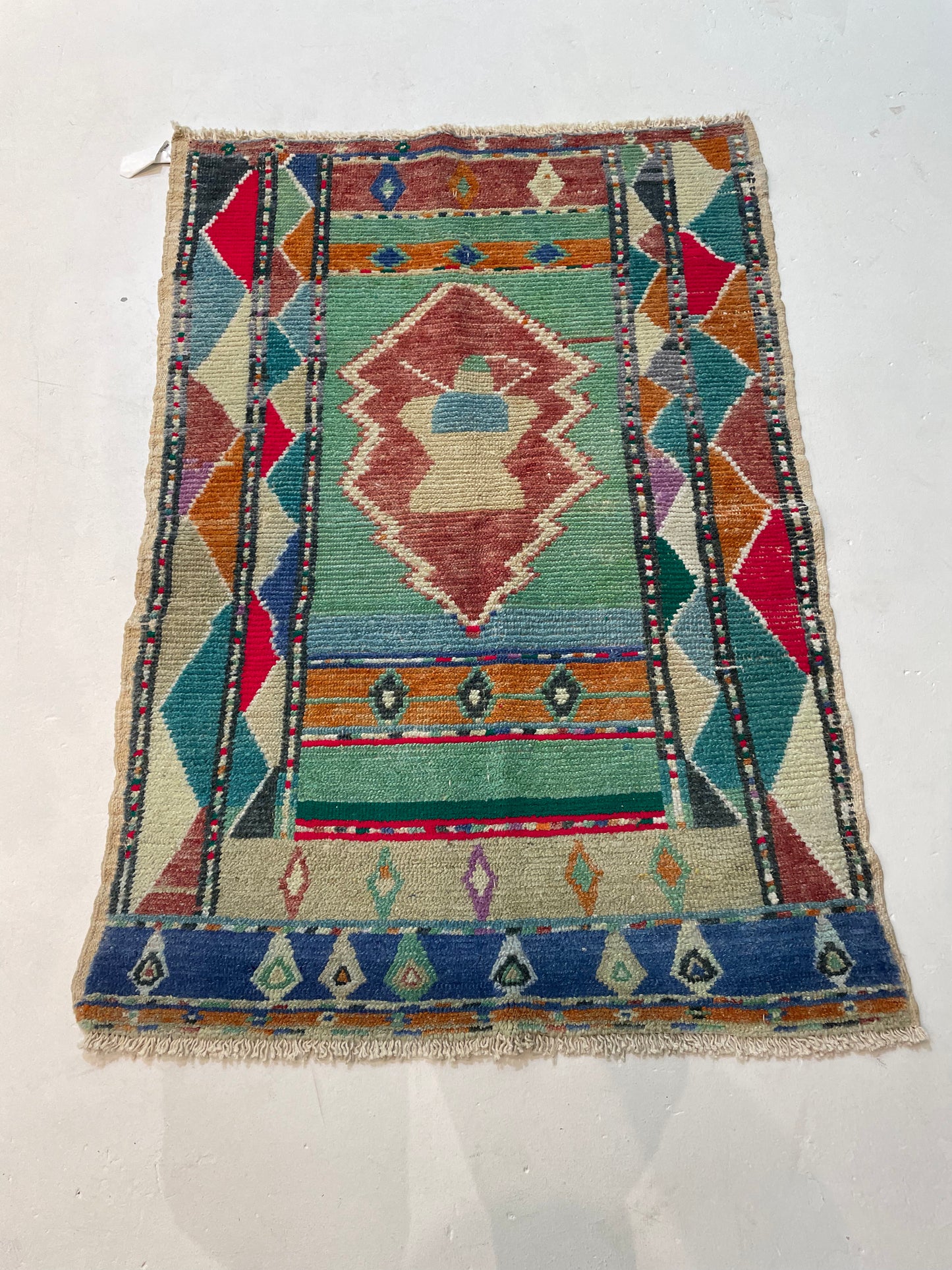 Hand-Knotted Wool Rug Turkish Oushak 2'9" x 3'11"