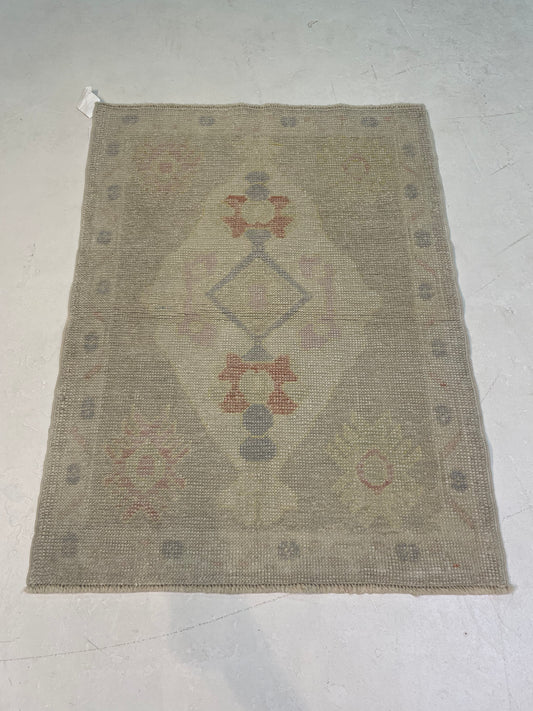 Hand-Knotted Wool Rug Turkish Oushak 2'9" x 3'8"