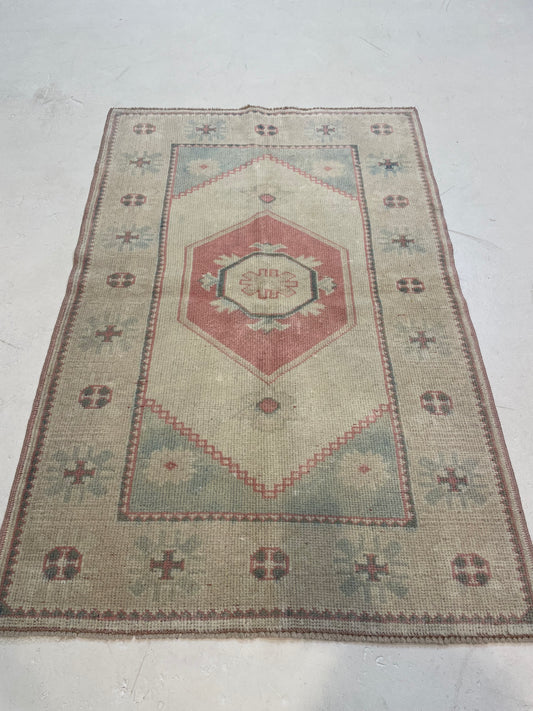 Hand-Knotted Wool Rug Turkish Oushak 2'11" x 4'5"