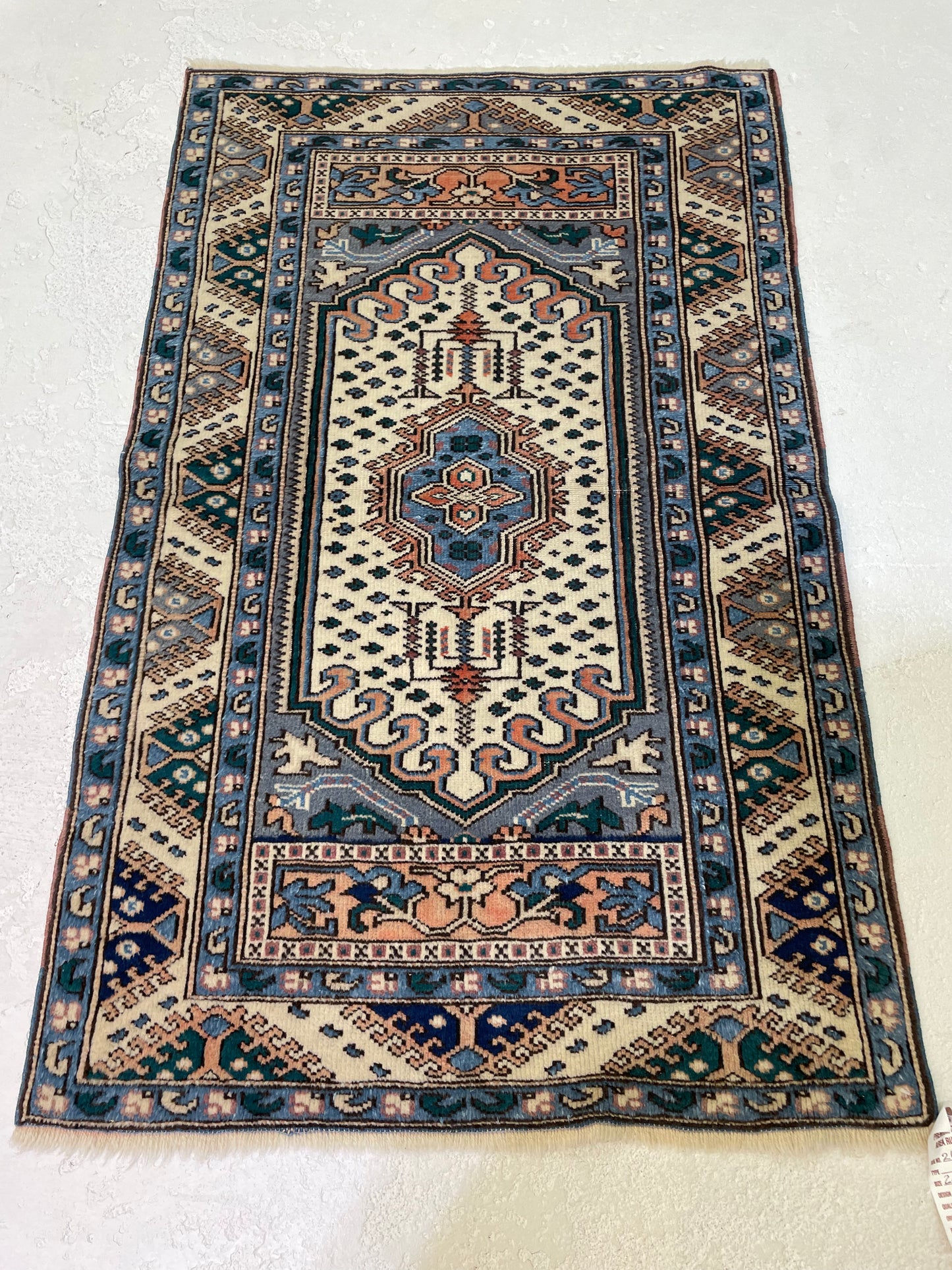 Hand-Knotted Wool Rug Turkish Oushak 2'6" x 4'6"