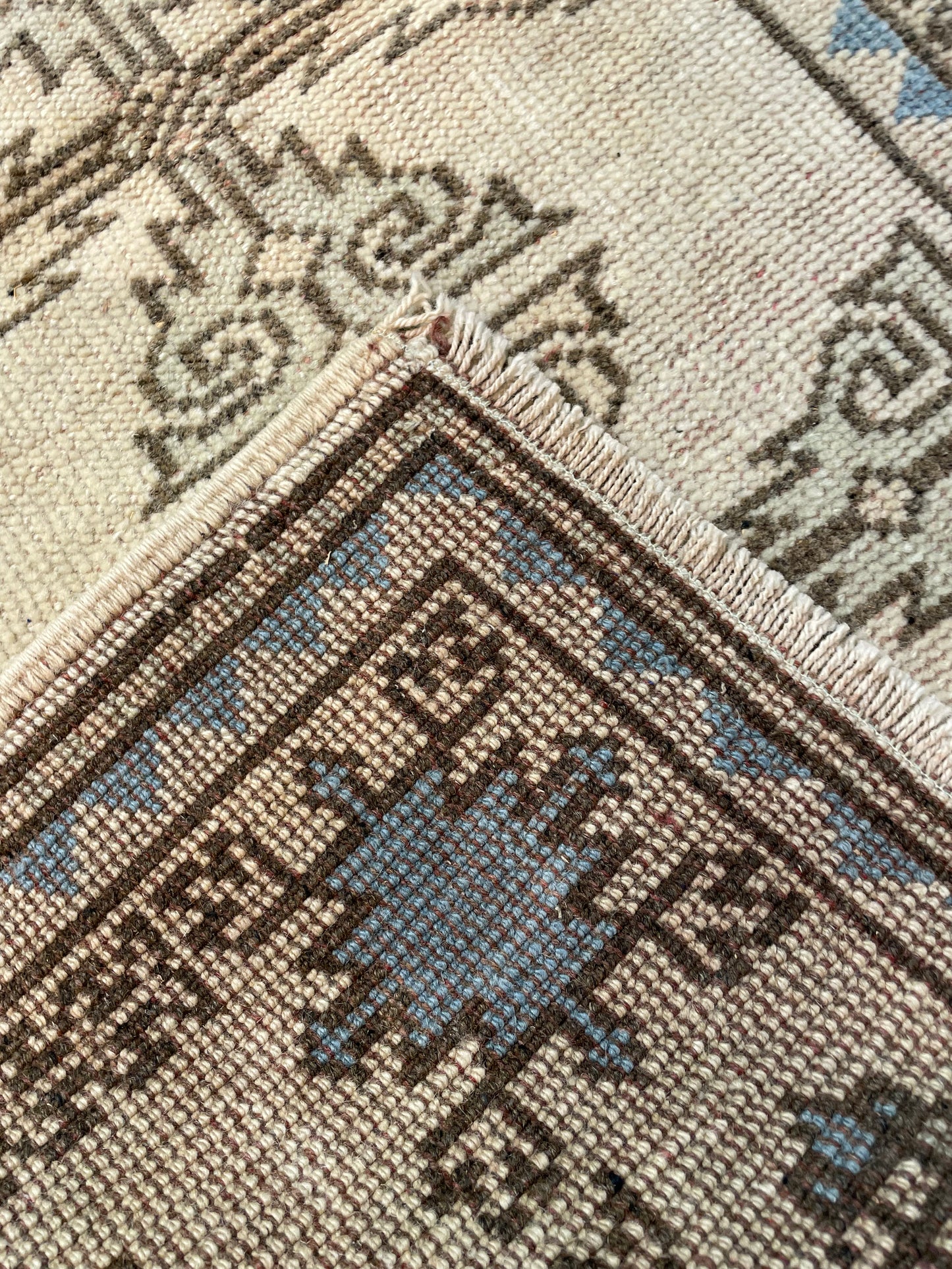 Hand-Knotted Wool Rug Turkish Oushak 2'8" x 3'10"