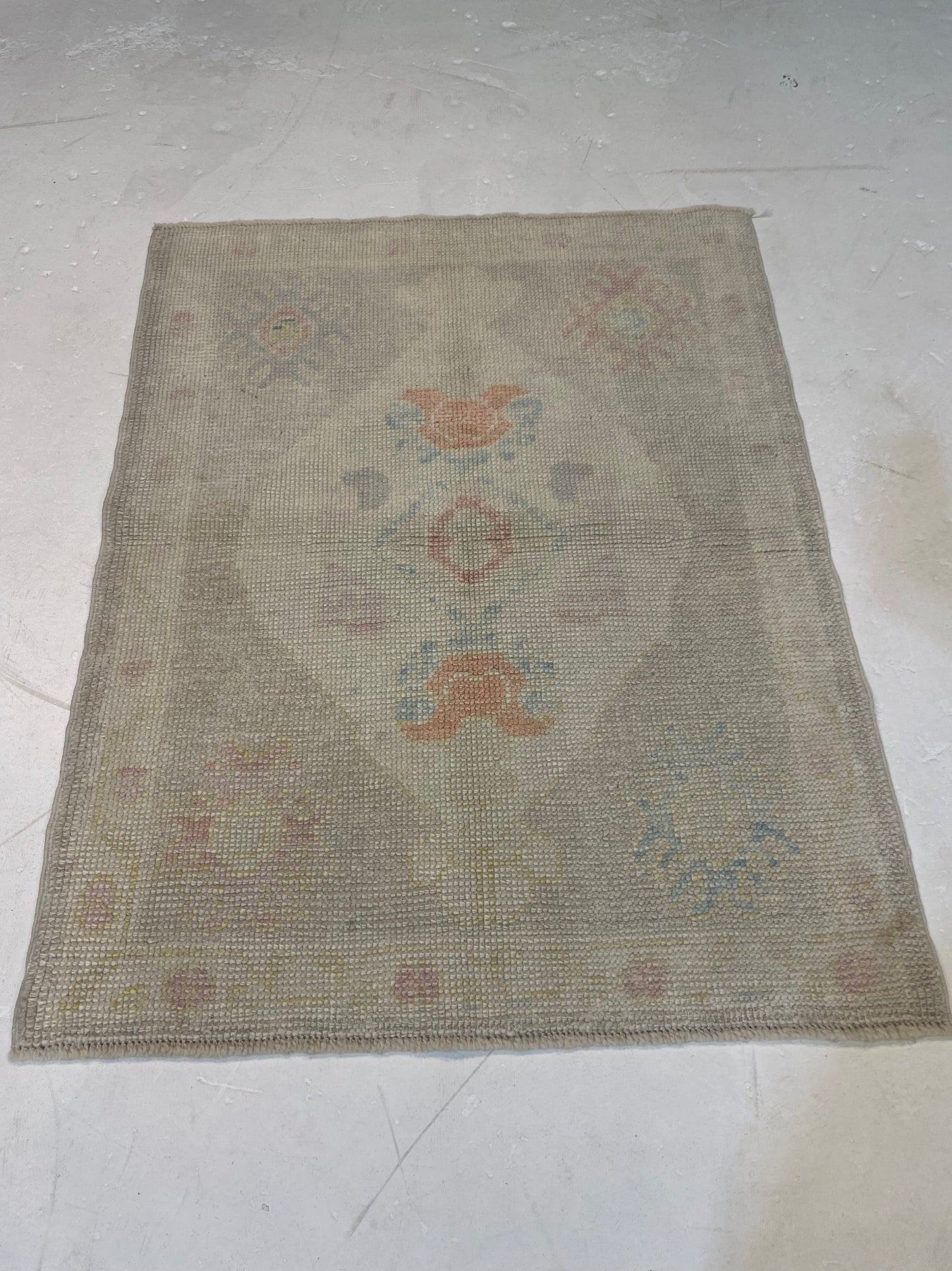 Hand-Knotted Wool Rug Turkish Oushak 2'5" x 3'8"