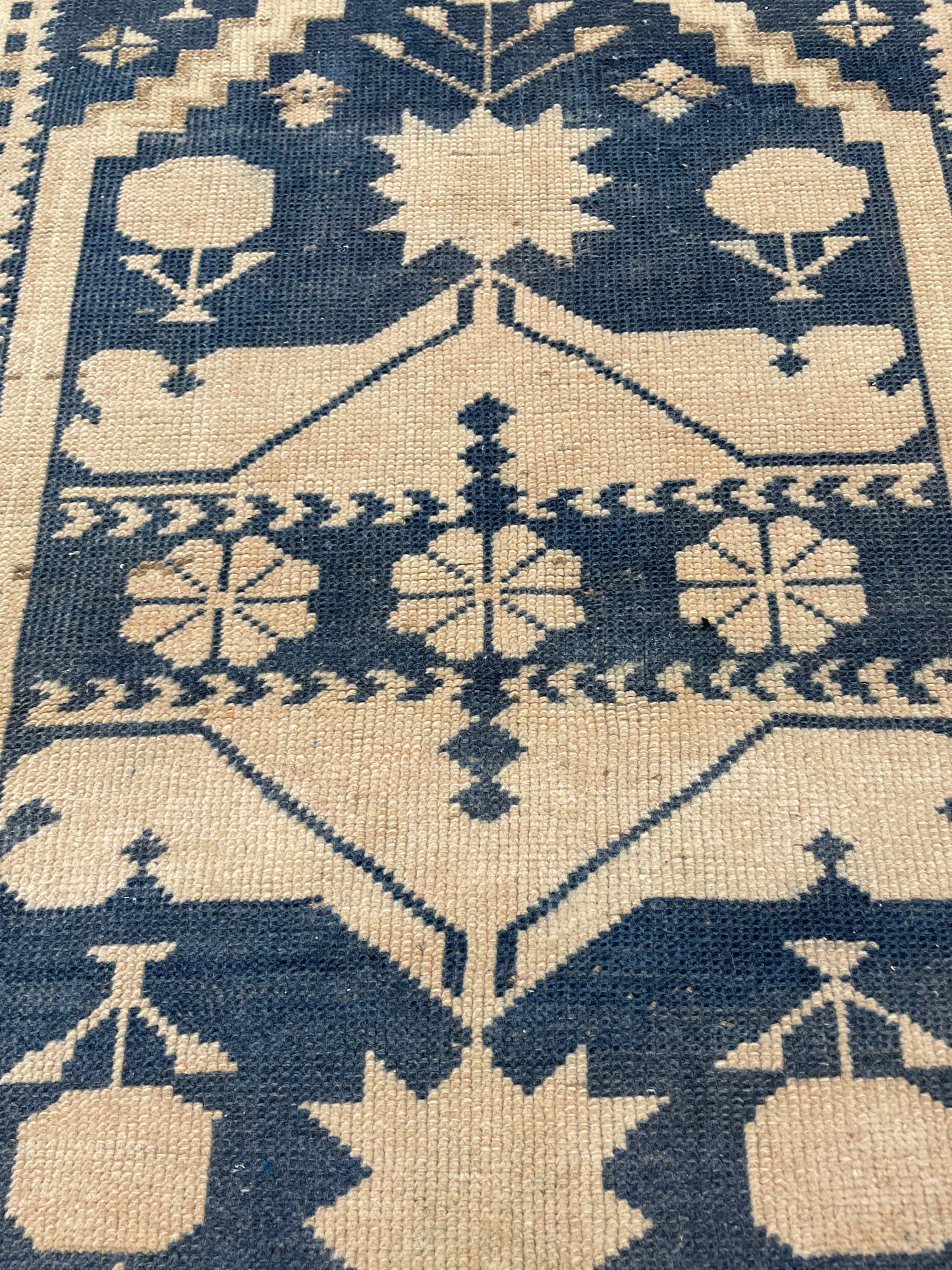 Hand-Knotted Wool Rug Turkish Oushak 2'7" x 3'10"