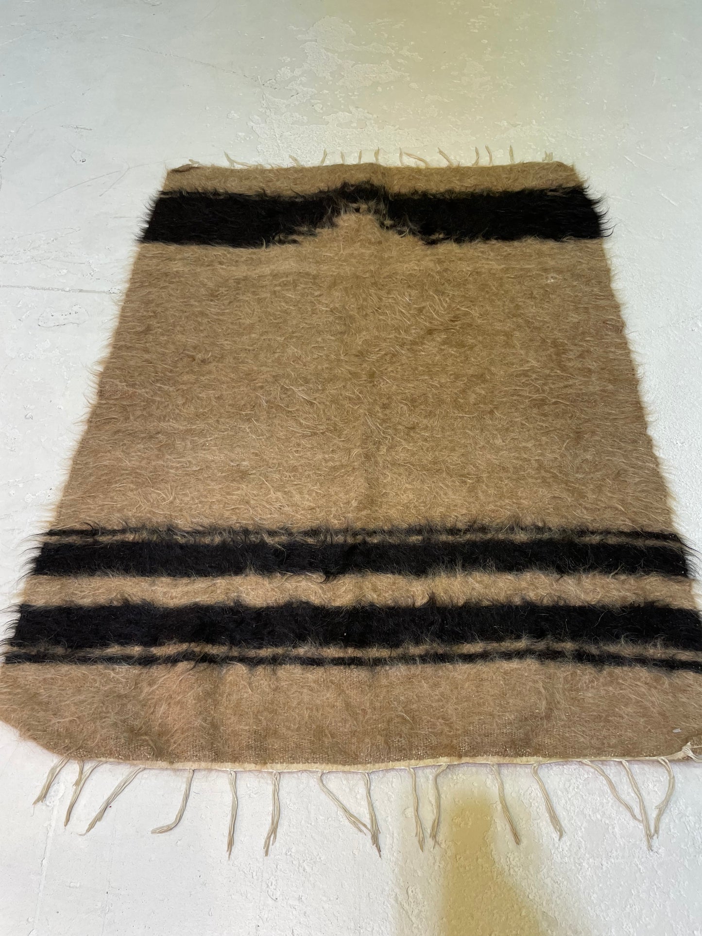 Hand-Knotted Wool Rug Turkish Oushak 2'9" x 3'9"