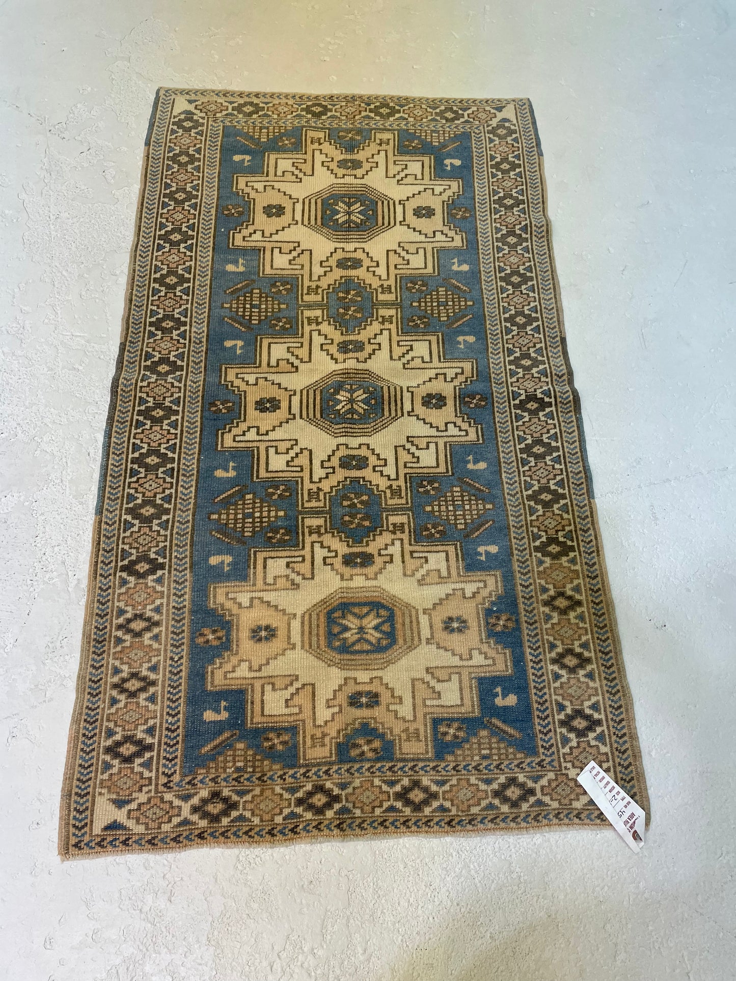 Hand-Knotted Wool Rug Turkish Oushak 2'5" x 4'4"