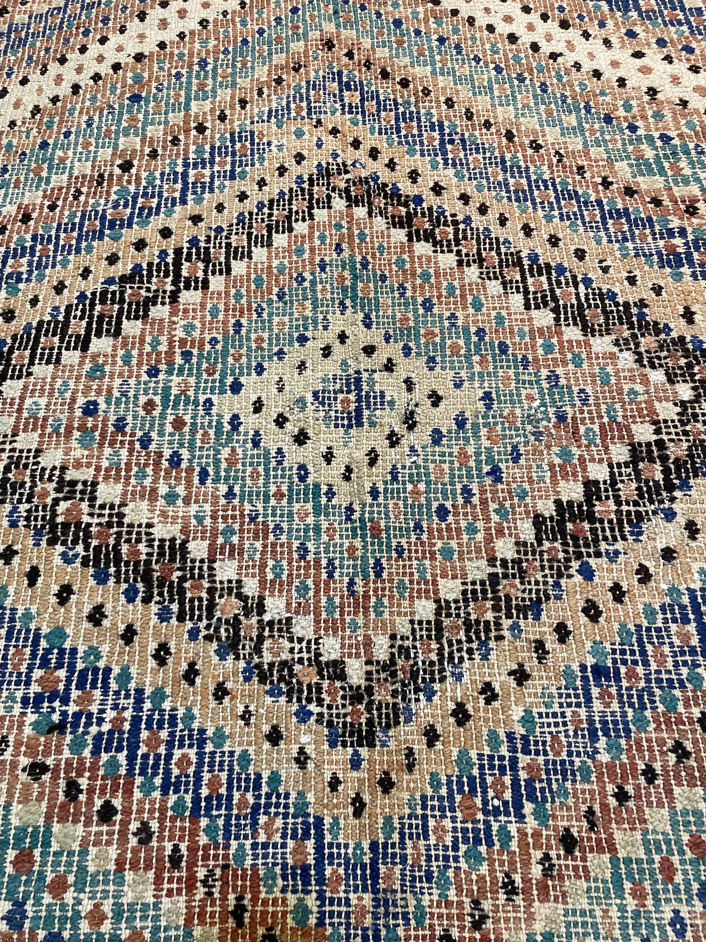 Hand-Knotted Wool Rug Turkish Oushak 6'8" x 10'2"