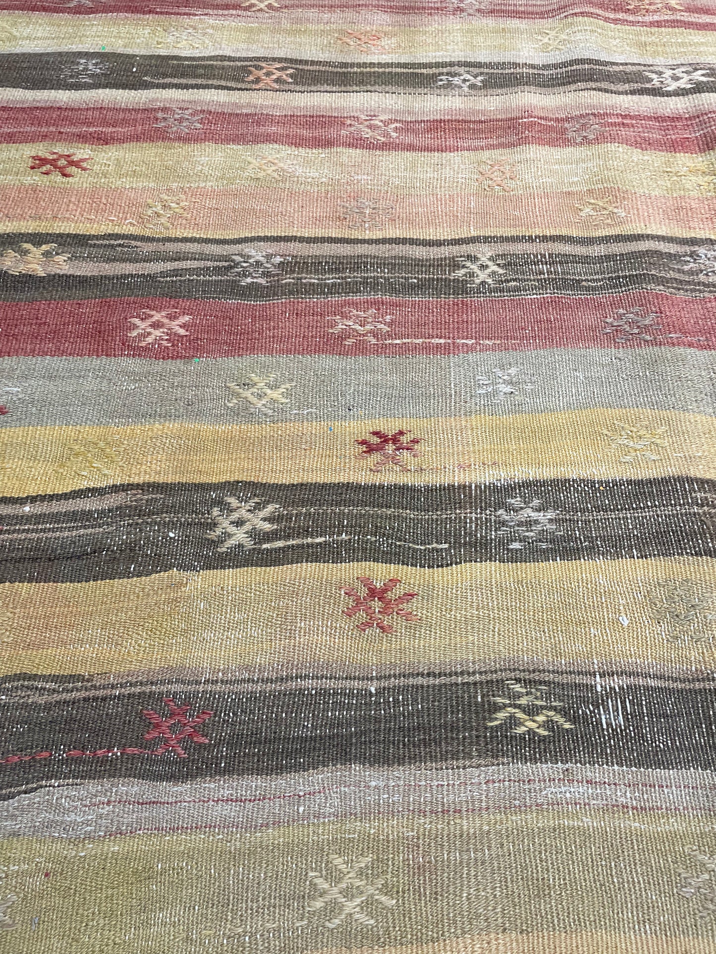 Hand-Knotted Wool Rug Turkish Oushak 6' x 7'9"