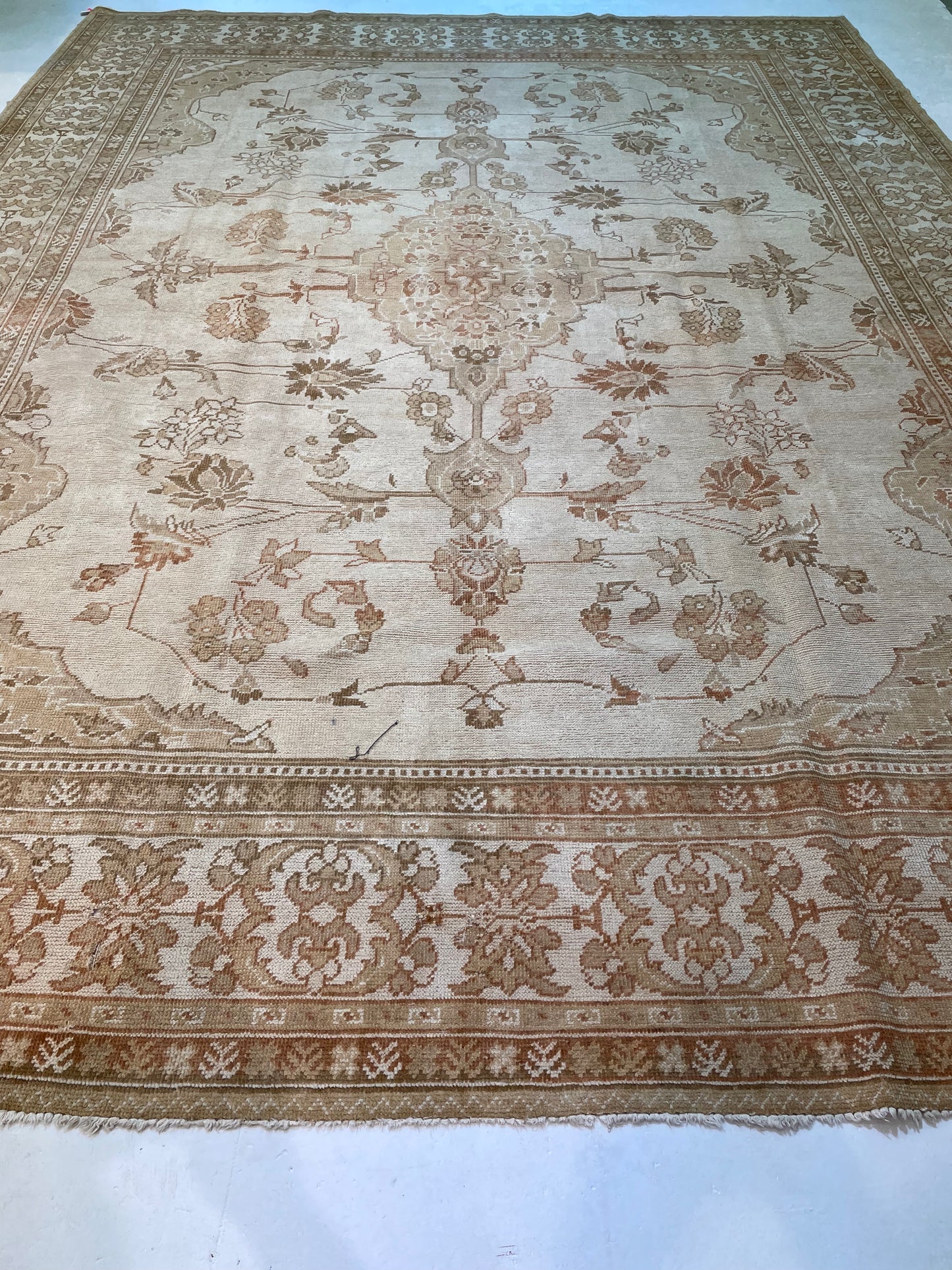 Antique Hand-Knotted Wool Rug Turkish Oushak 9'5" x 12'8"