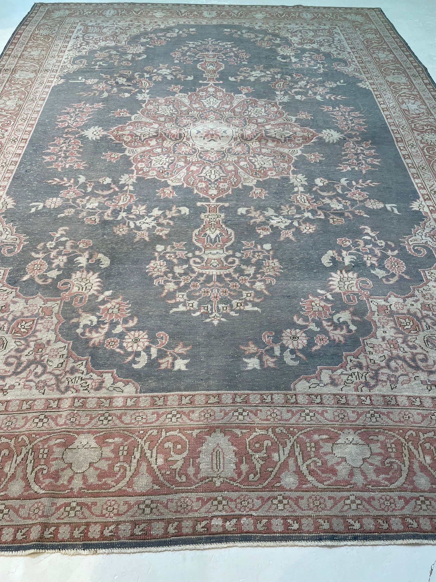 Antique Hand-Knotted Wool Rug Turkish Oushak 8'8" x 11'1"