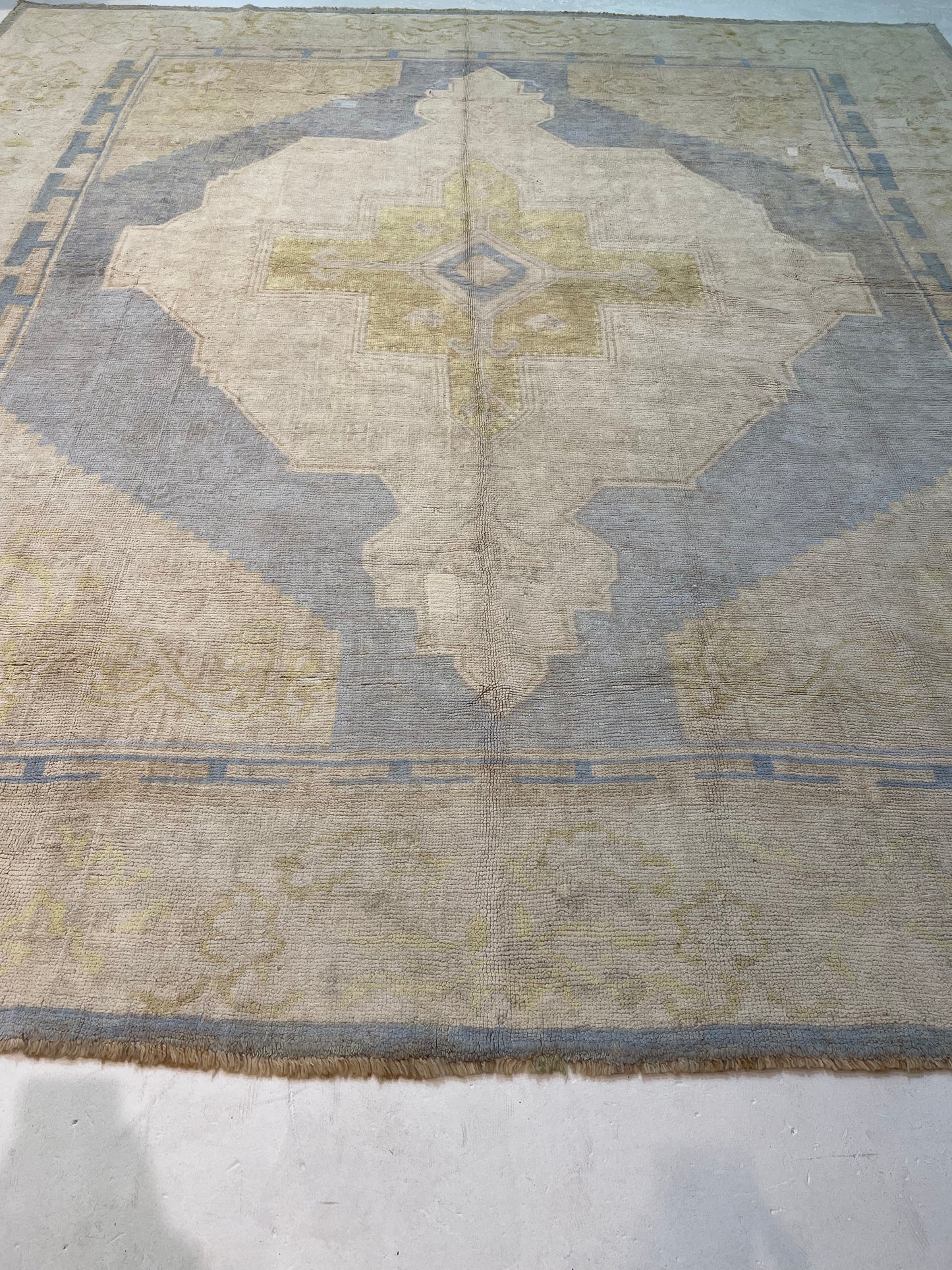 Hand-Knotted Wool Rug Turkish Oushak 10'8" x 11'10"