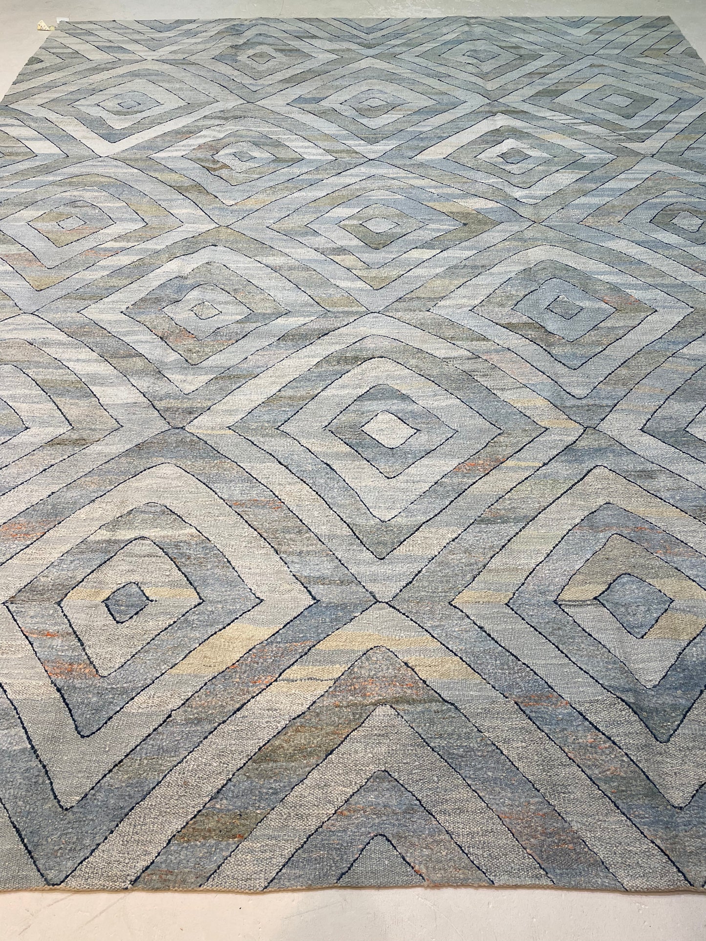 Hand-Knotted Wool Rug Turkish Oushak 9'1" x 11'2"