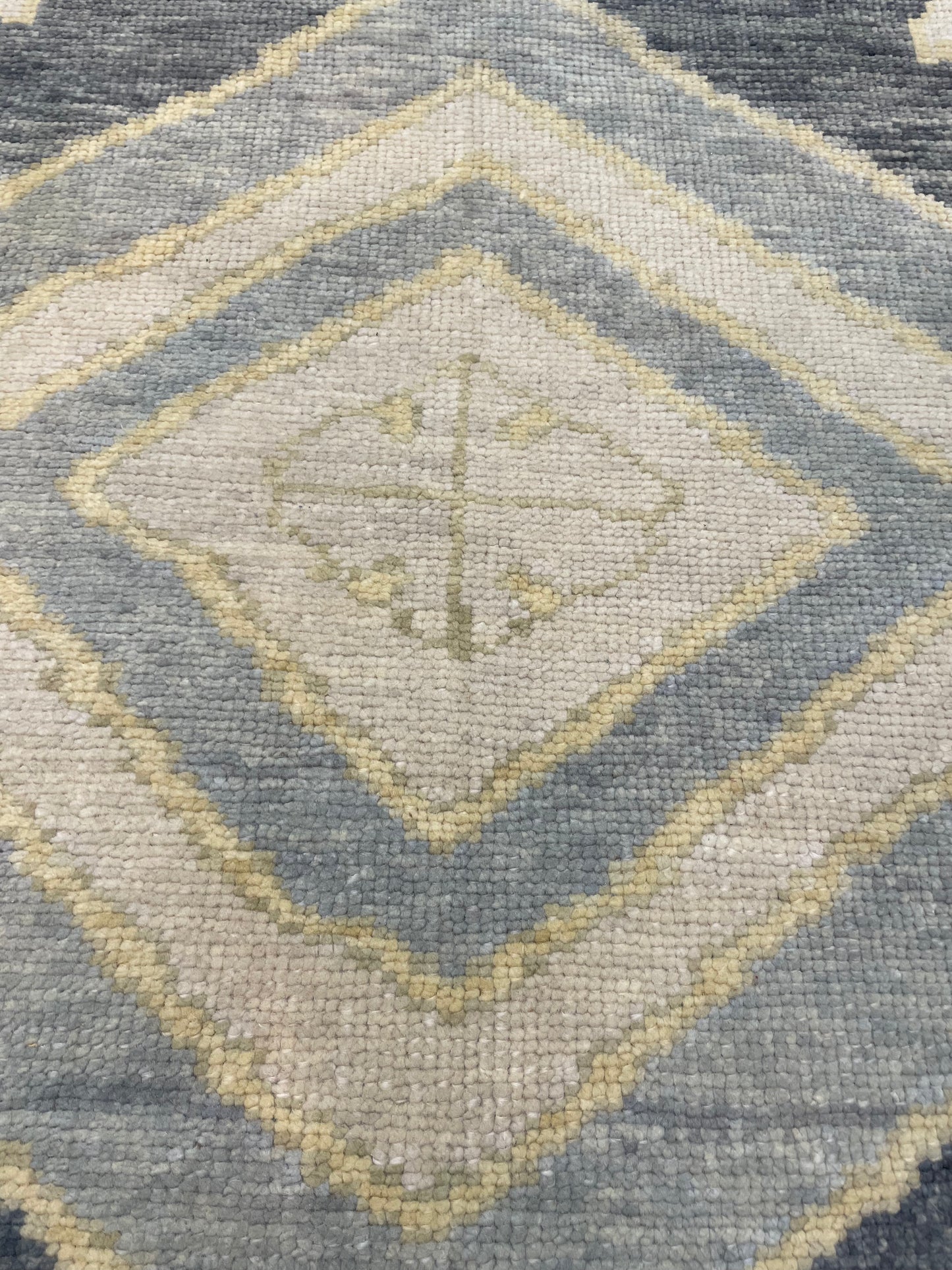 Hand-Knotted Wool Rug Turkish Oushak 9'2" x 11'7"