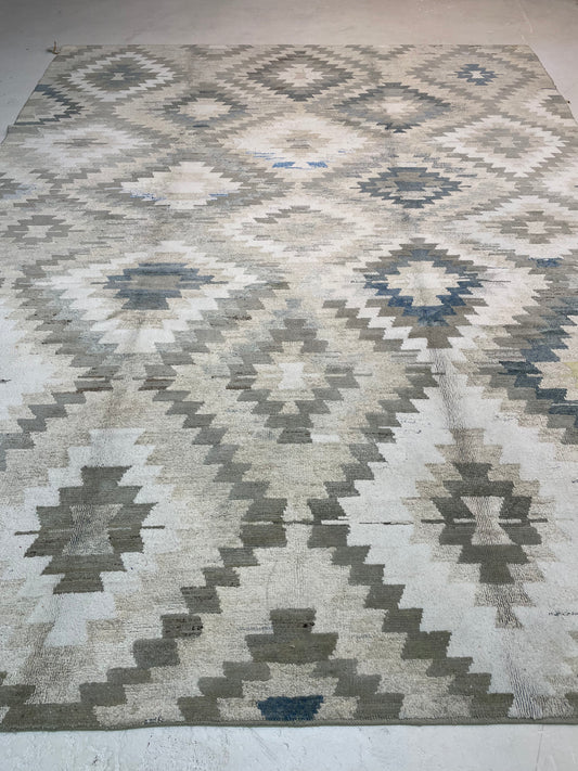 Hand-Knotted Wool Rug Turkish Oushak 8'7" x 11'4"