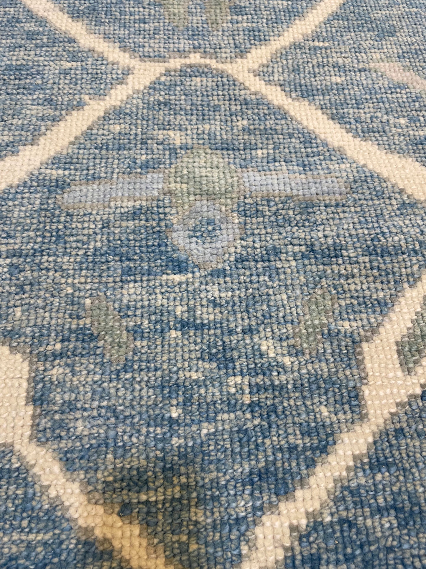 Hand-Knotted Wool Rug Turkish Oushak 8'2" x 10'9"