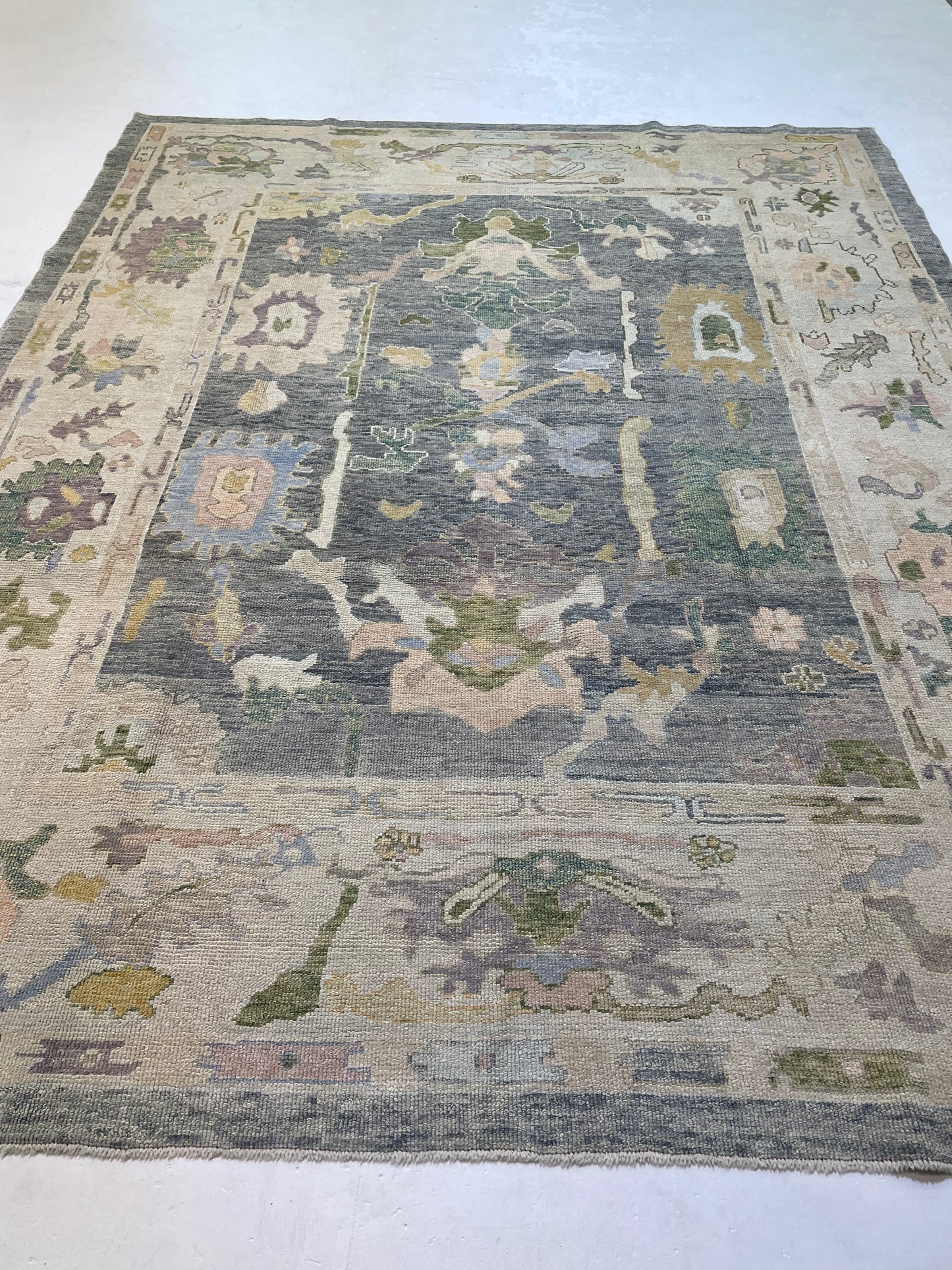 Hand-Knotted Wool Rug Turkish Oushak 8'5" x 10'5"