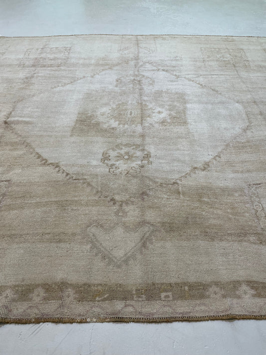 Hand-Knotted Wool Rug Turkish Oushak 9'8" x 10'2"