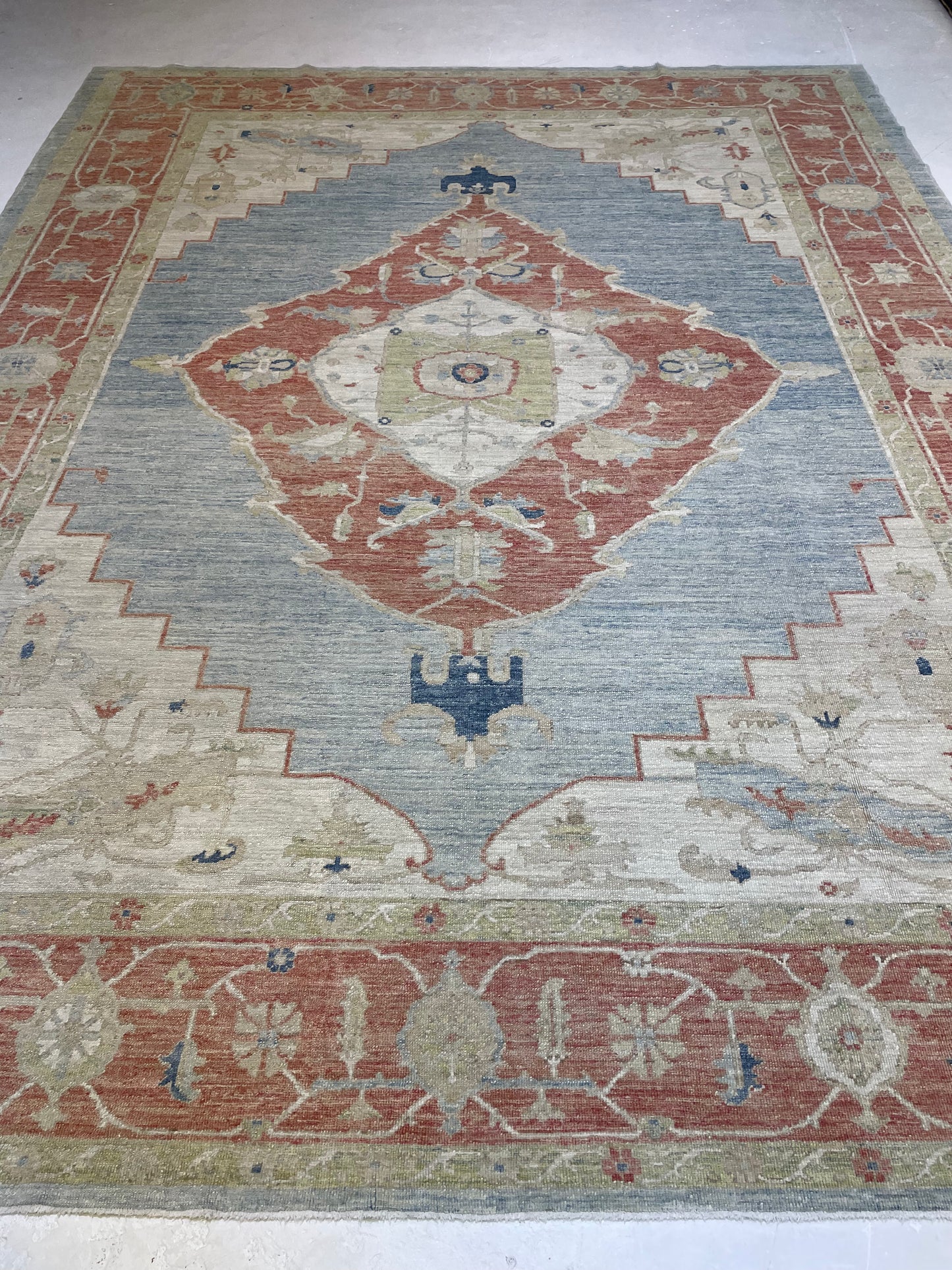 Hand-Knotted Wool Rug Serpai Design Turkish Oushak 9'1" x 11'7"