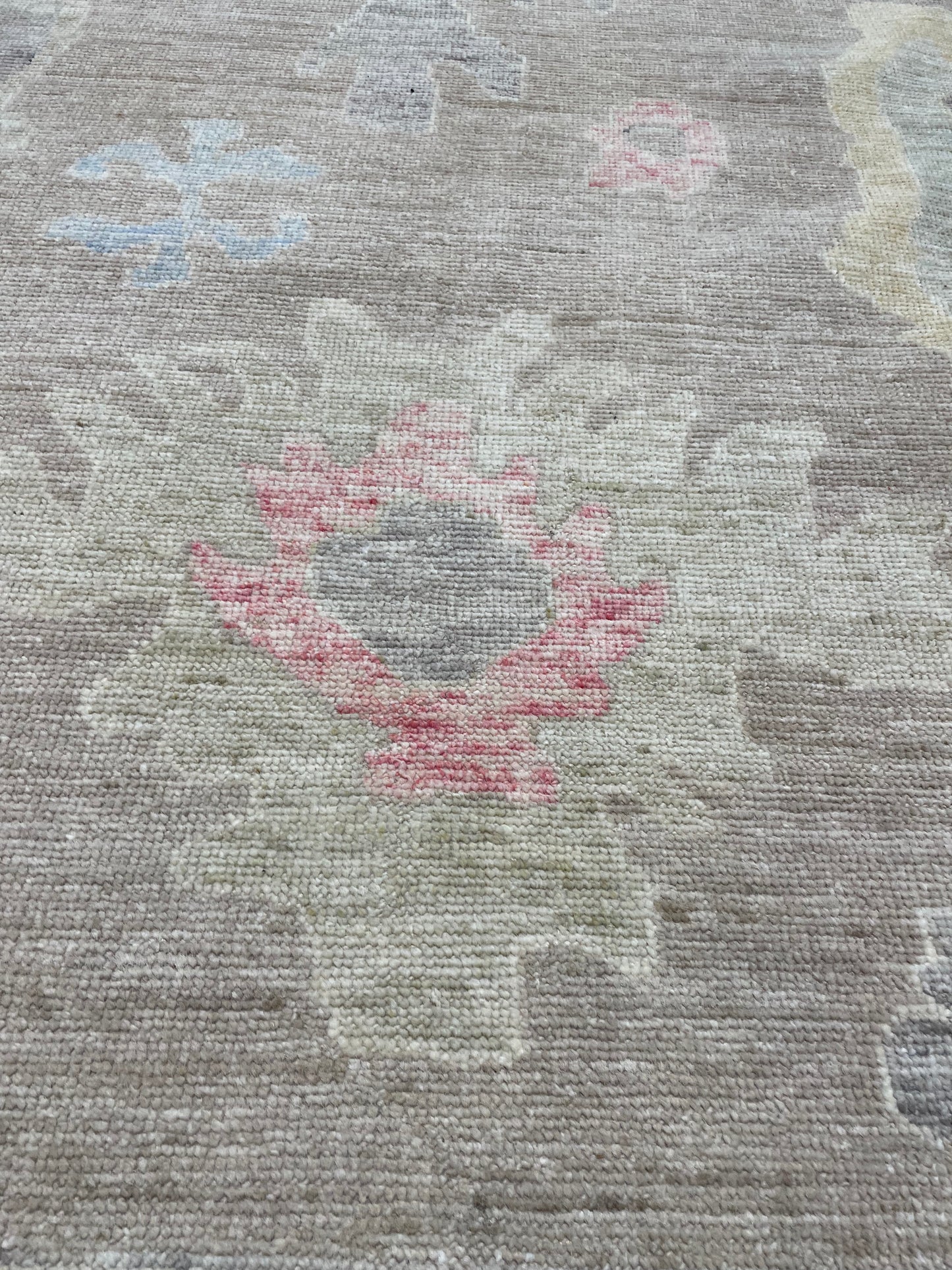 Hand-Knotted Wool Rug Turkish Oushak 8'10" x 11'10"