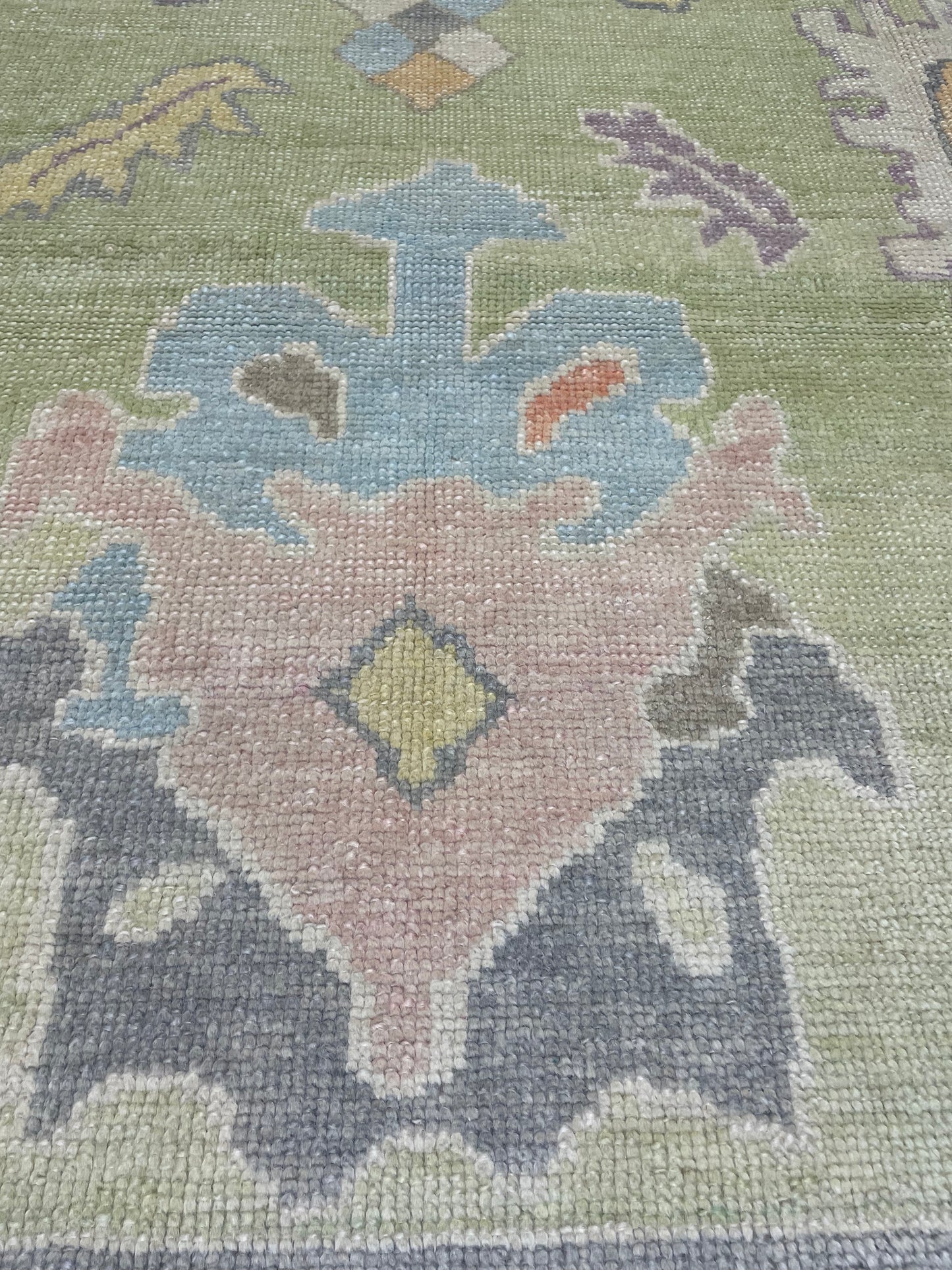 Hand-Knotted Wool Rug Turkish Oushak 8'10" x 11'6"